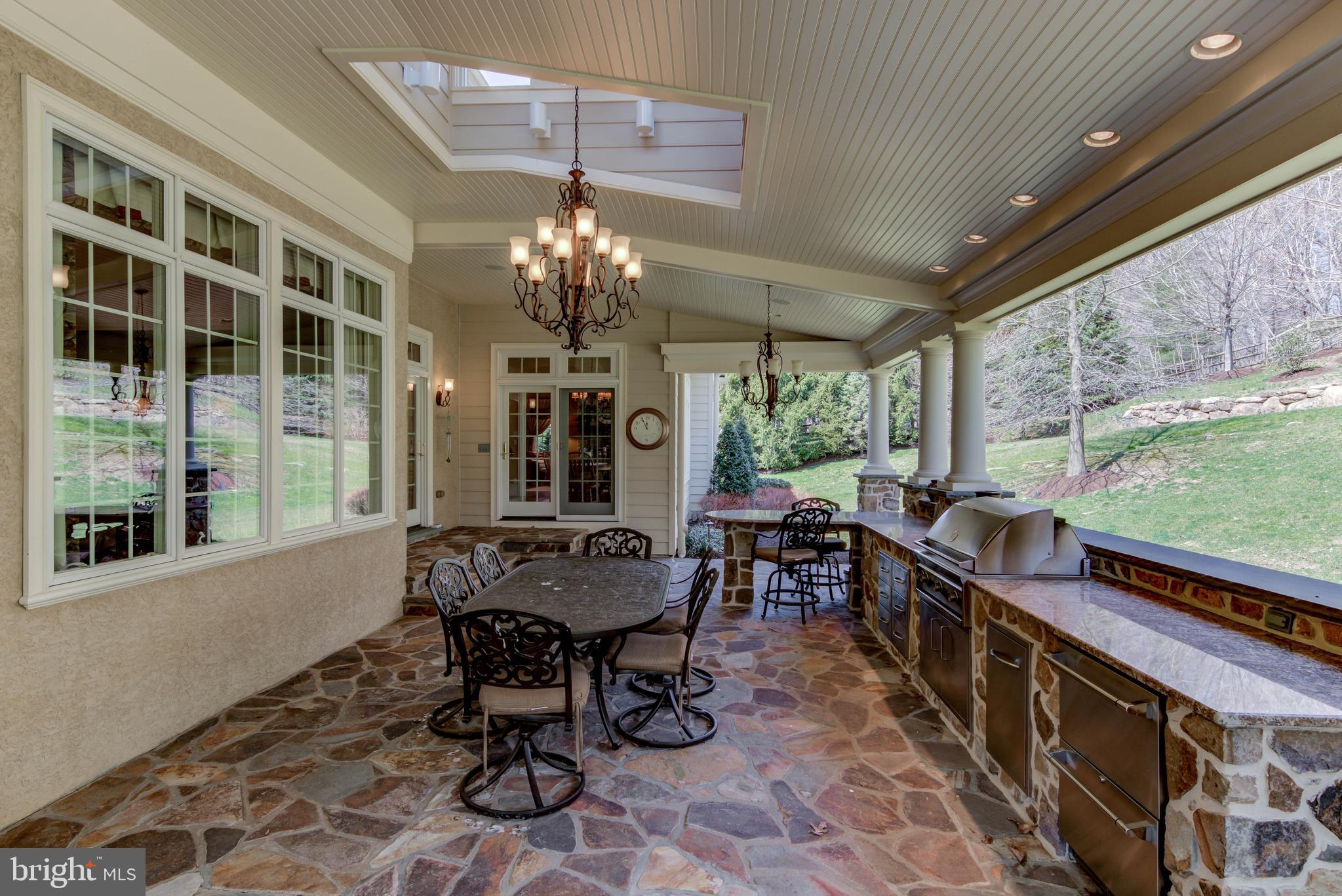 SAYBROOK - Residential