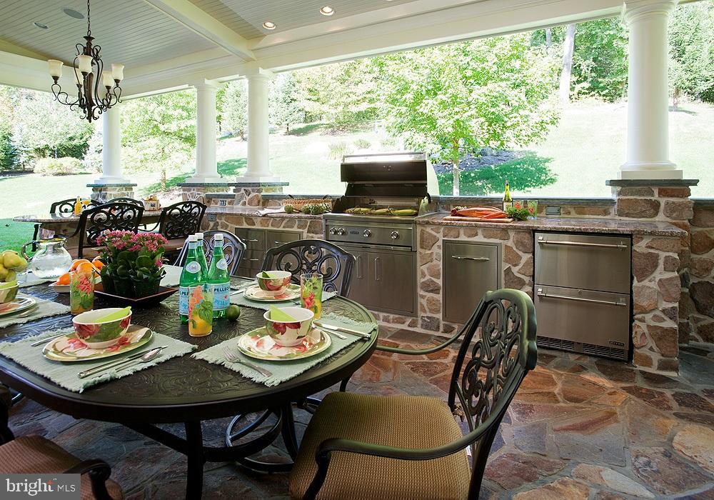 SAYBROOK - Residential