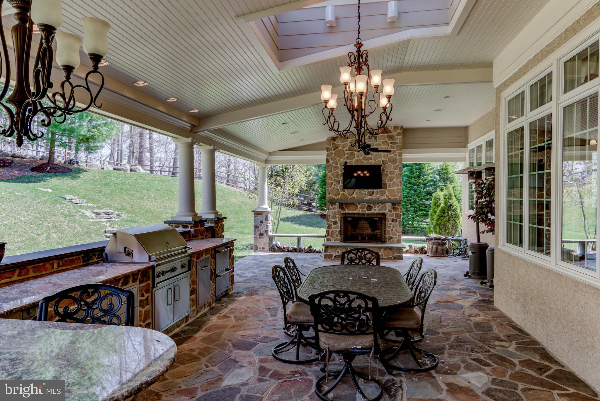 SAYBROOK - Residential