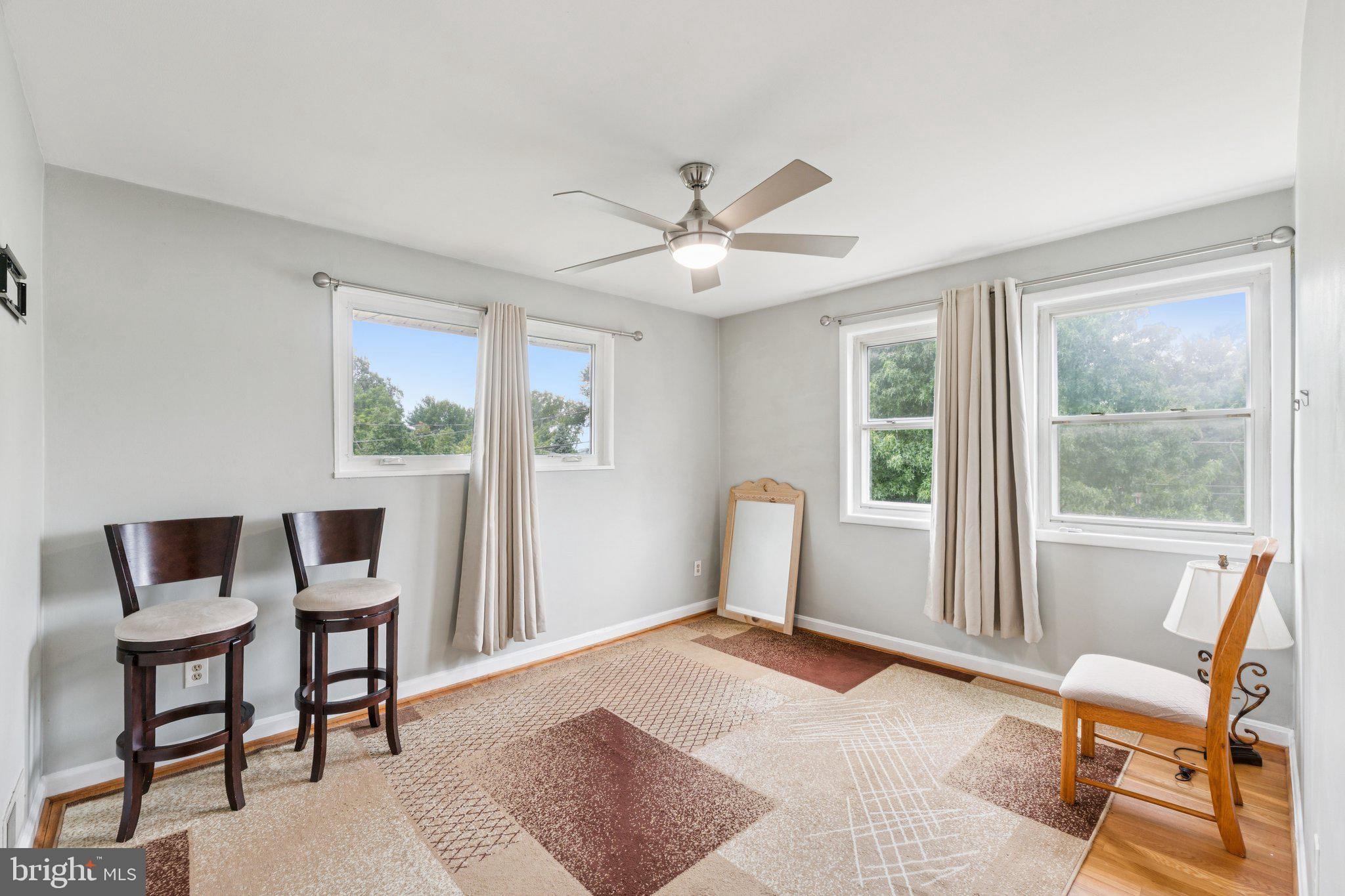 GREENWOOD KNOLLS - Residential