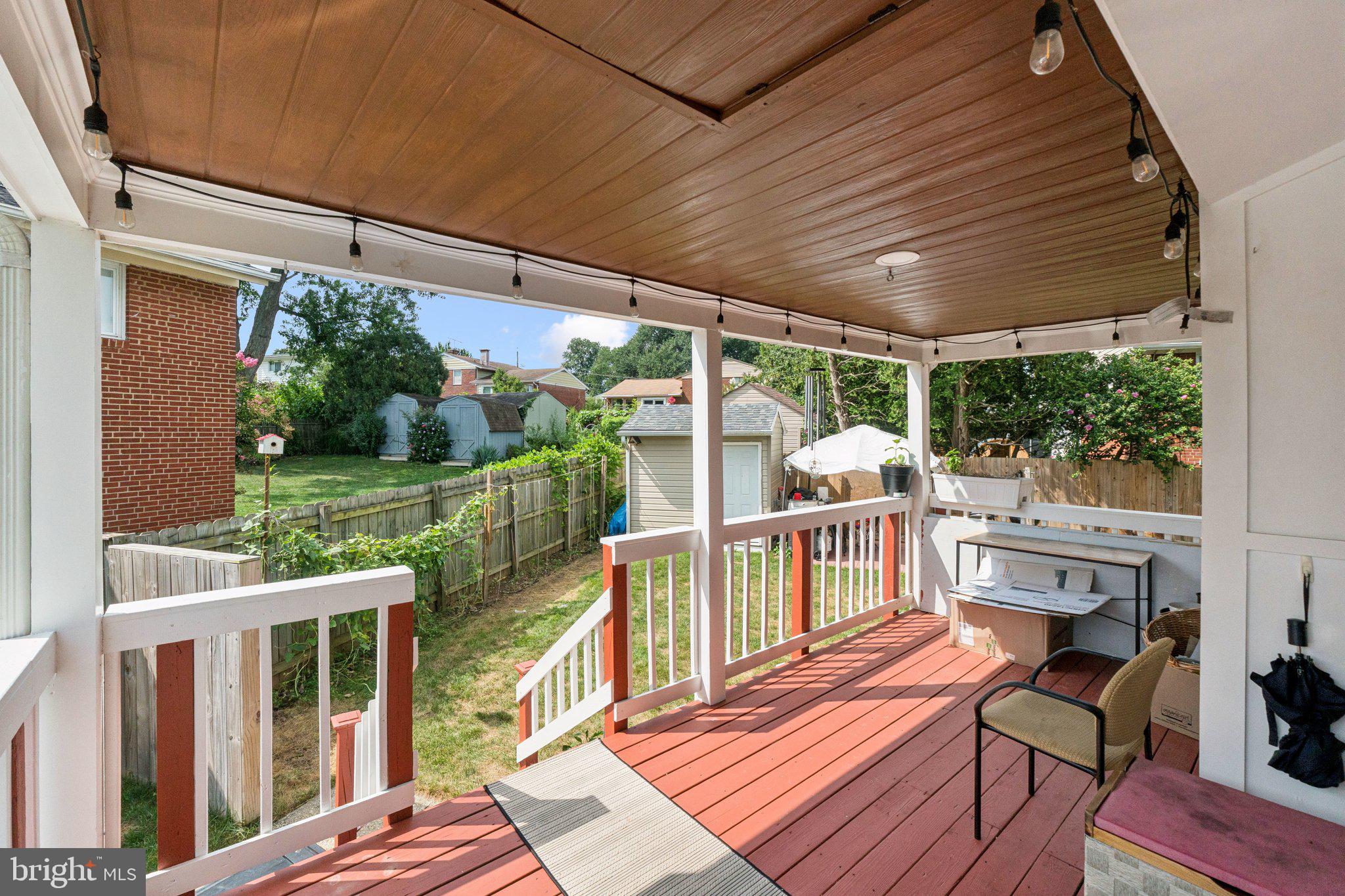 GREENWOOD KNOLLS - Residential