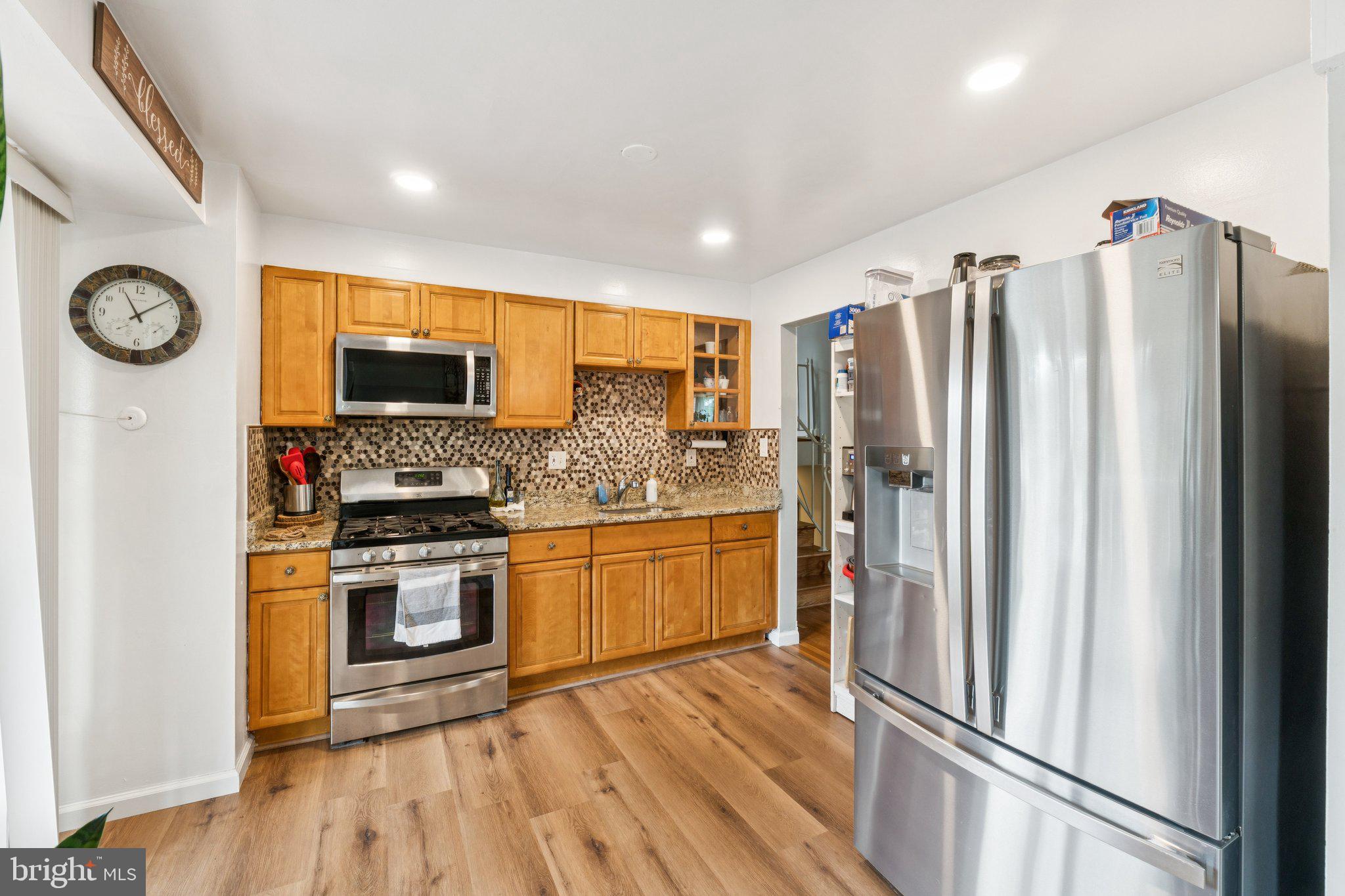 GREENWOOD KNOLLS - Residential