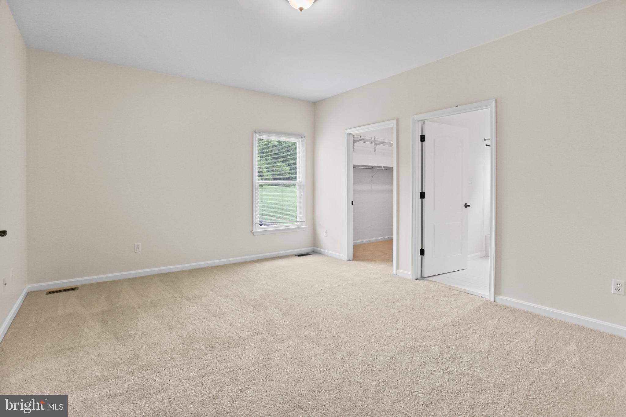 LEVEL TERRACE - Residential