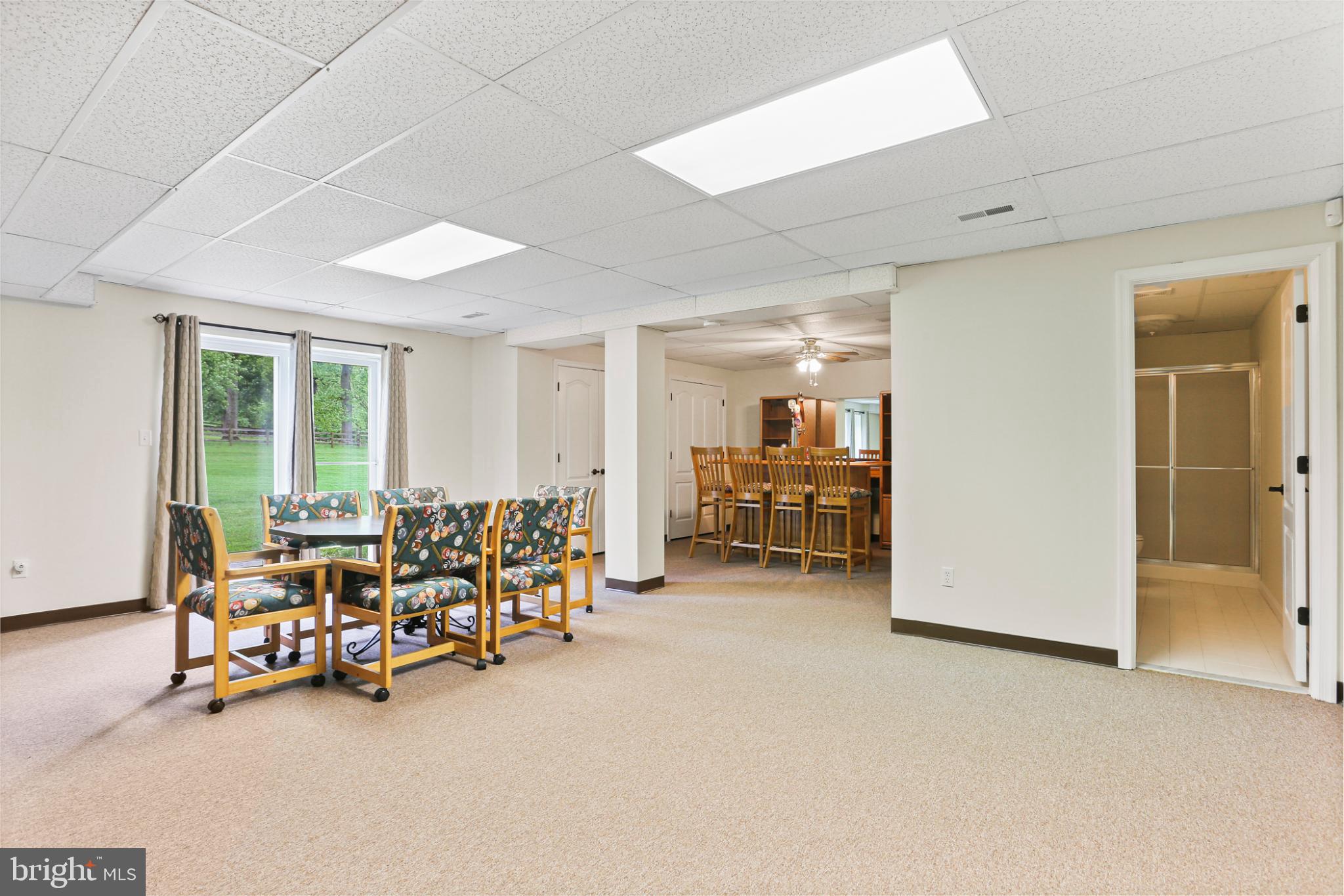 LEVEL TERRACE - Residential