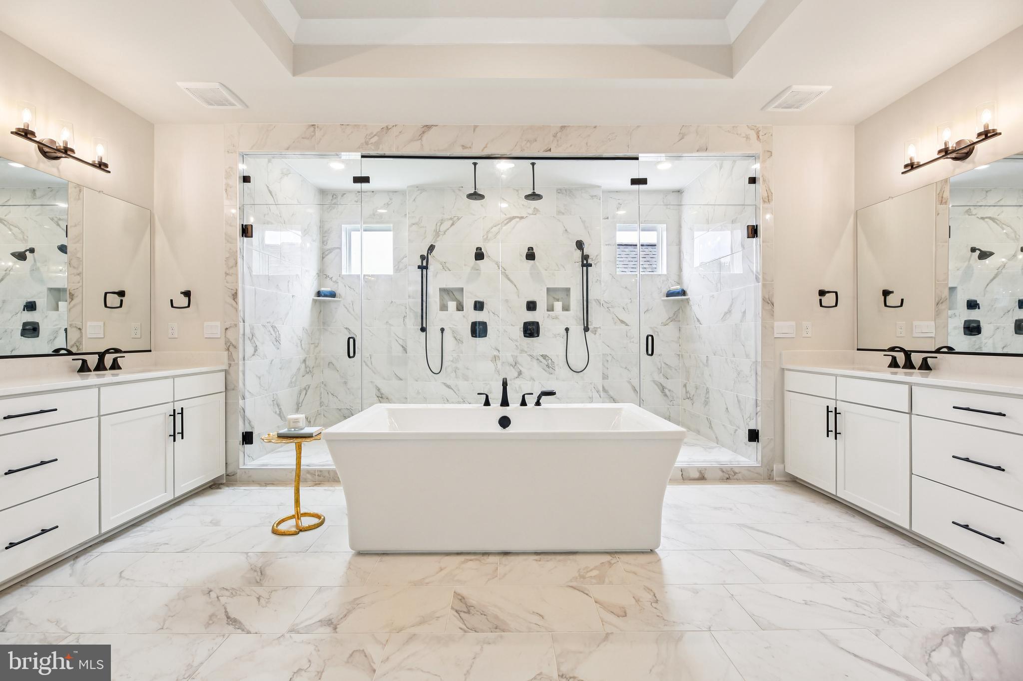 SENECA FARM - Residential