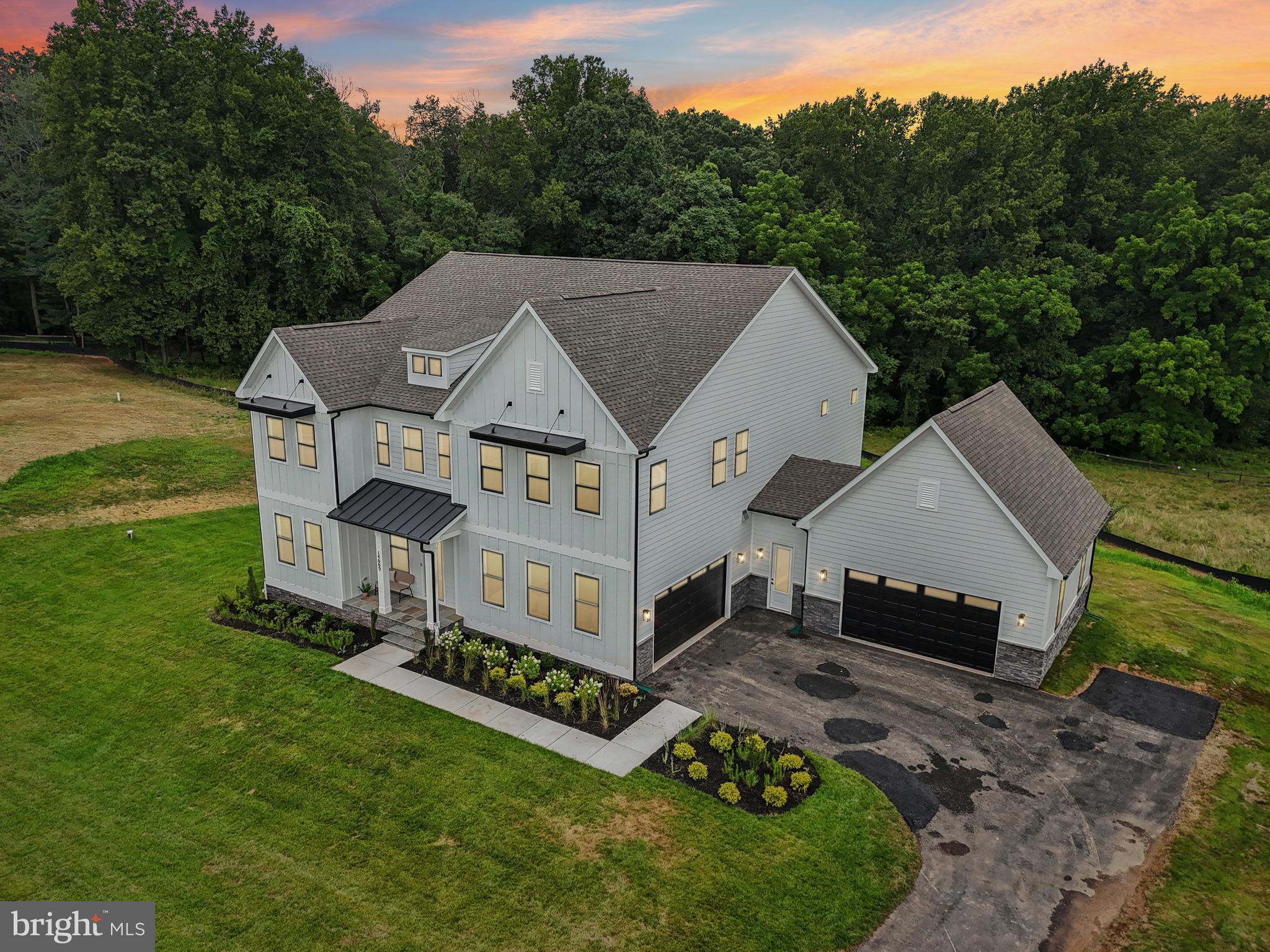 SENECA FARM - Residential