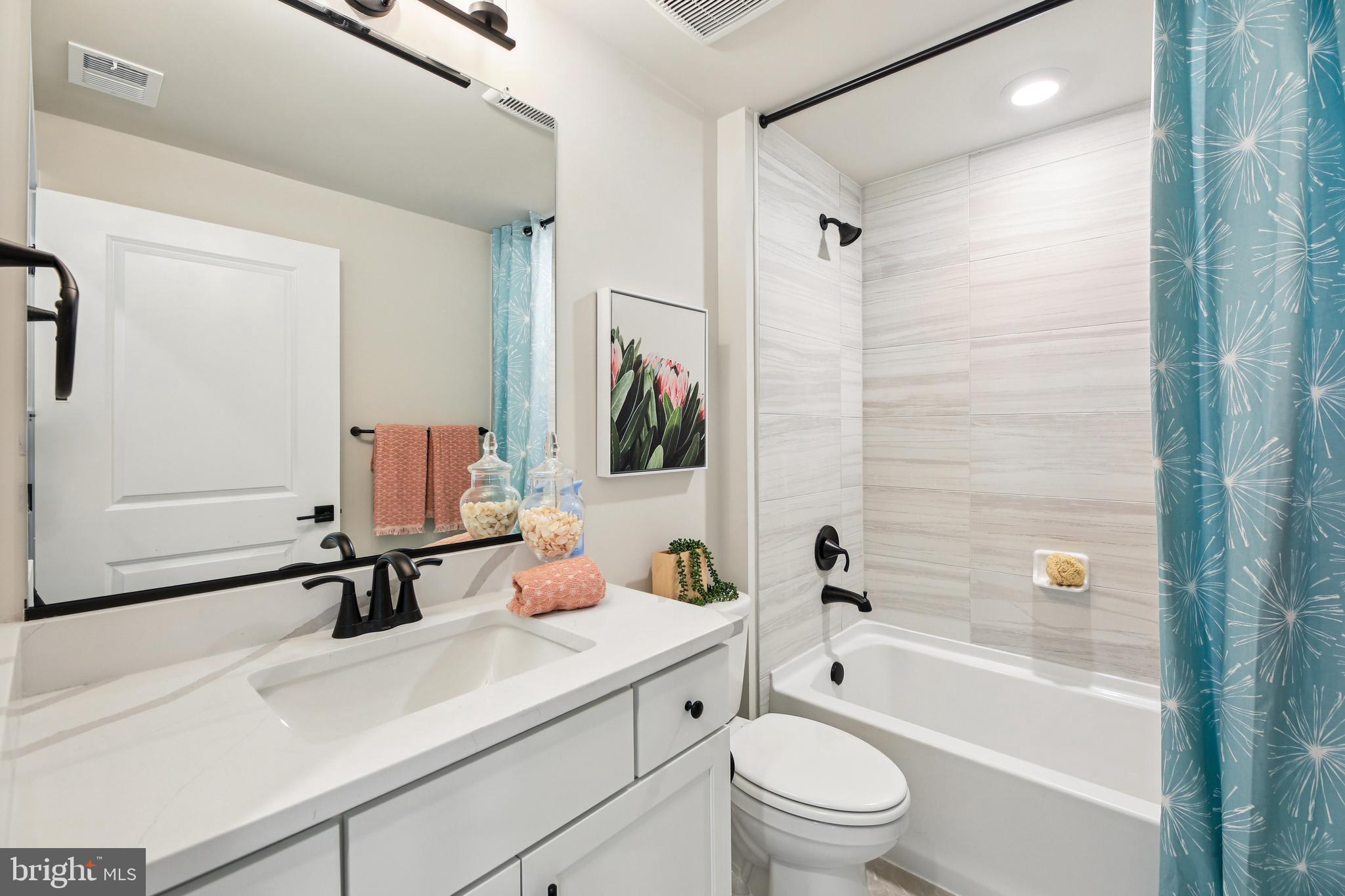 SENECA FARM - Residential