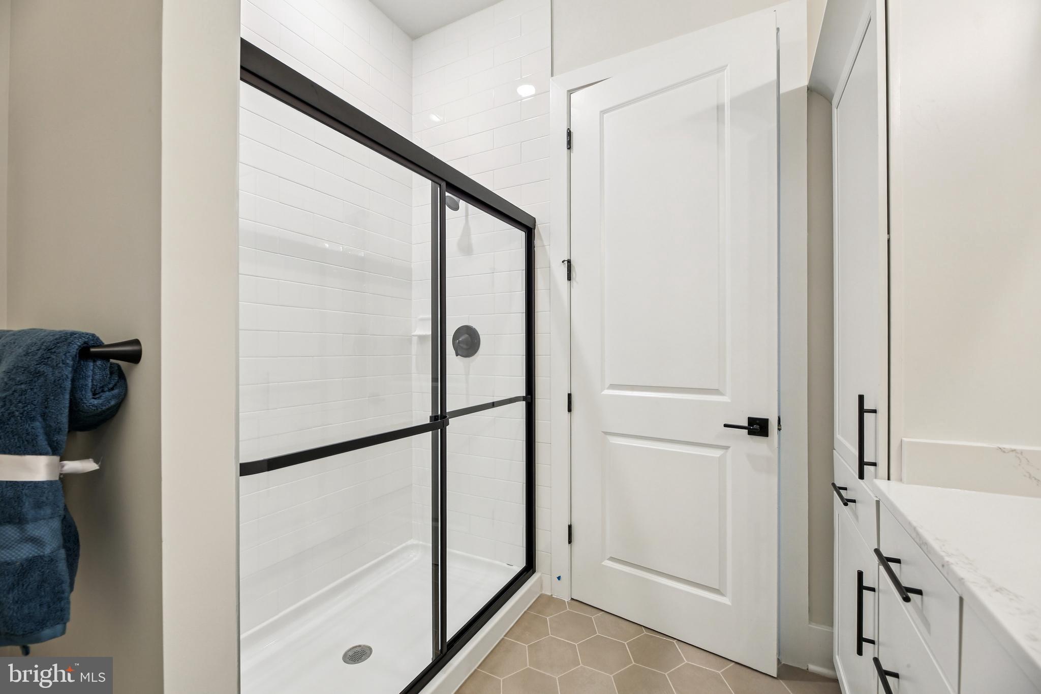 SENECA FARM - Residential