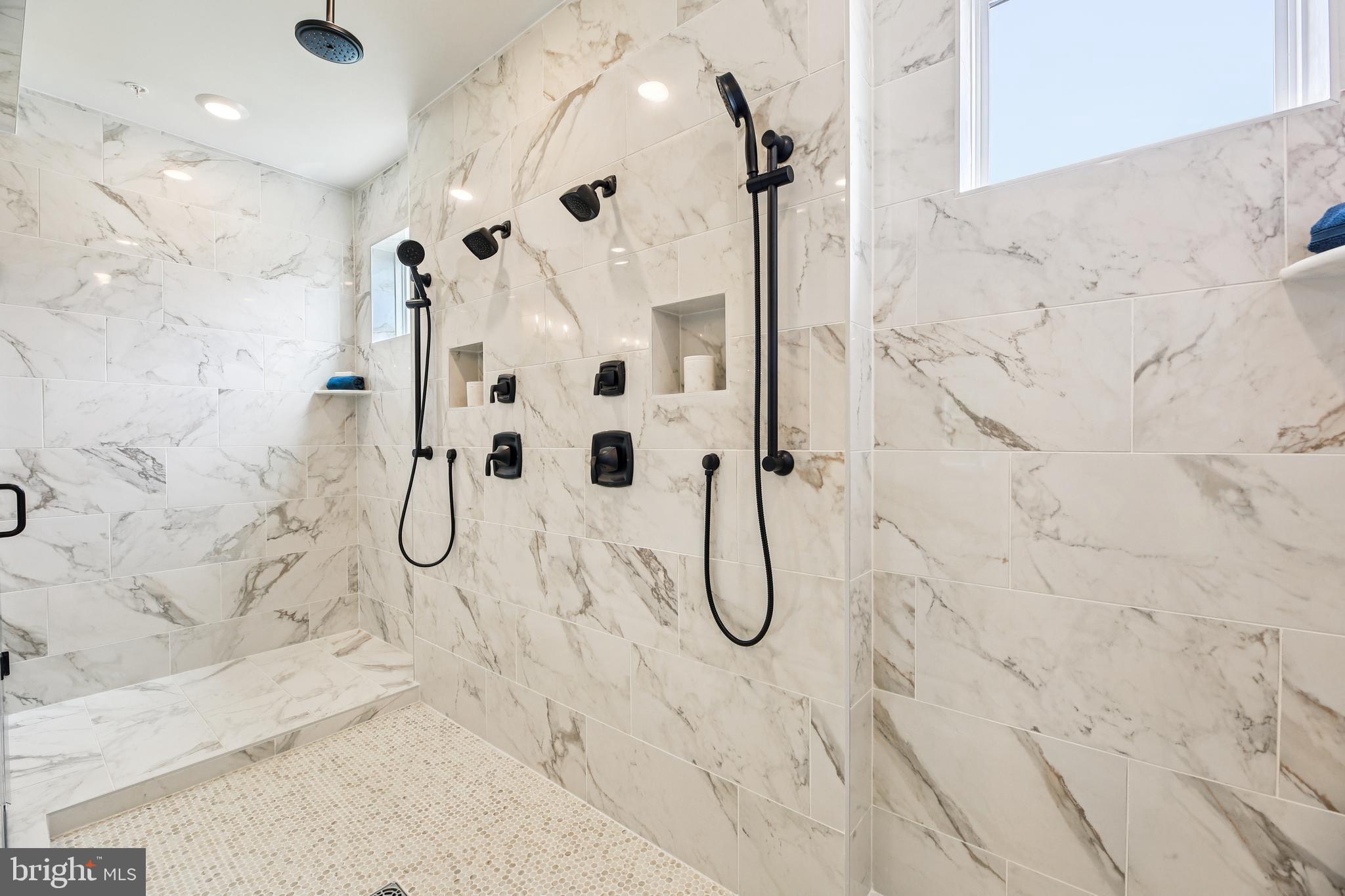 SENECA FARM - Residential