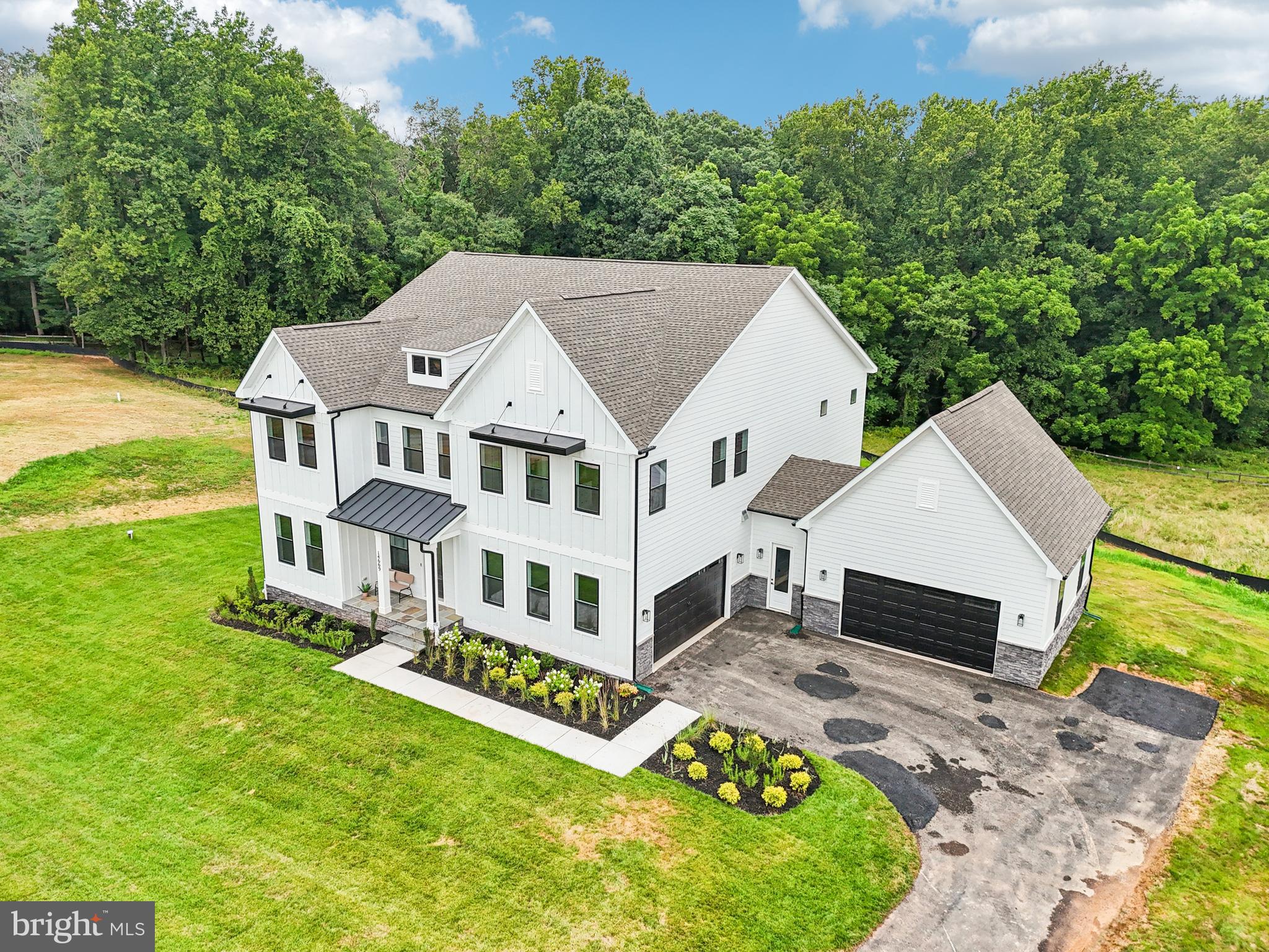 SENECA FARM - Residential