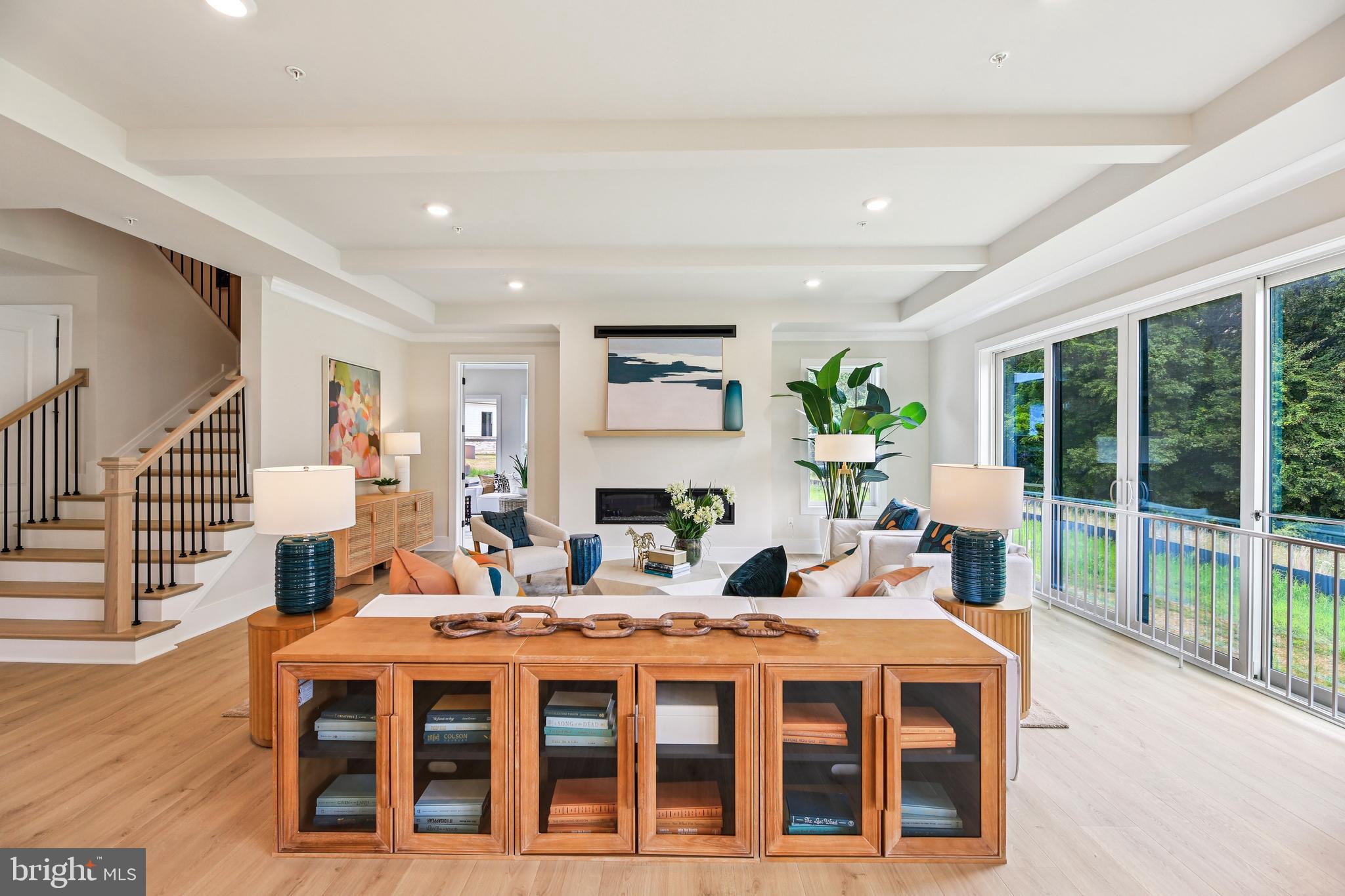 SENECA FARM - Residential