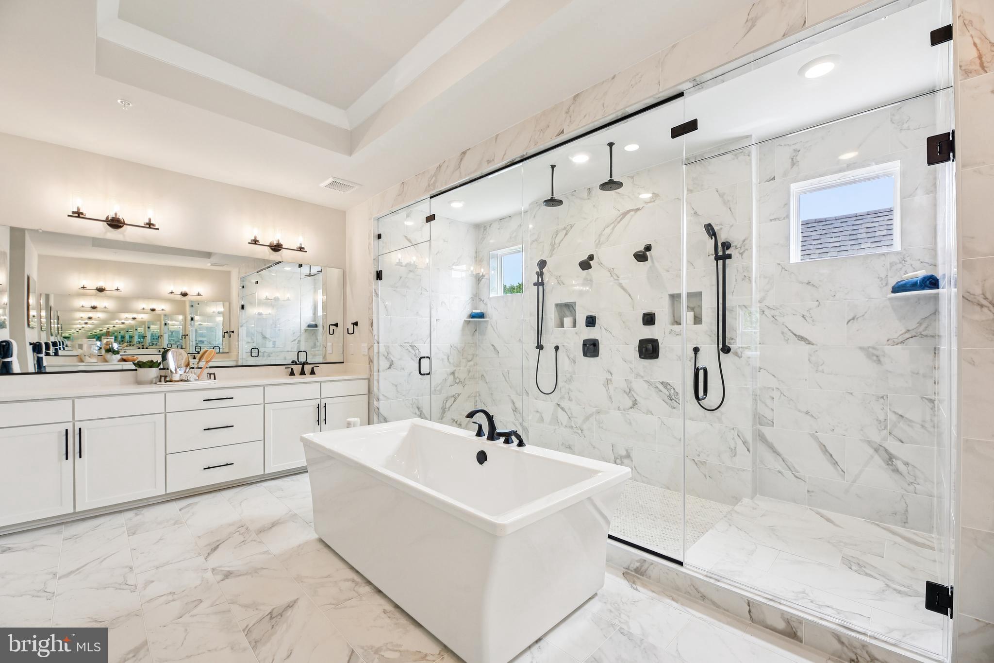 SENECA FARM - Residential