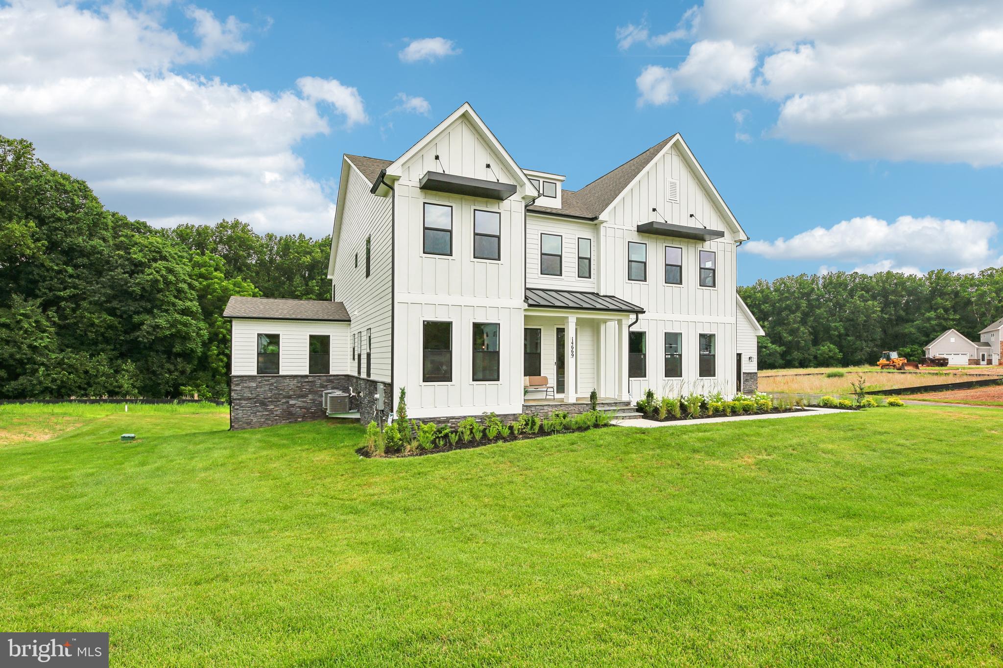 14669 SENECA FARM LANE