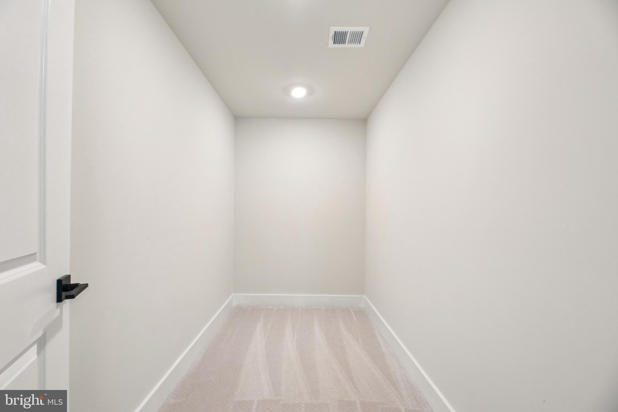 SENECA FARM - Residential