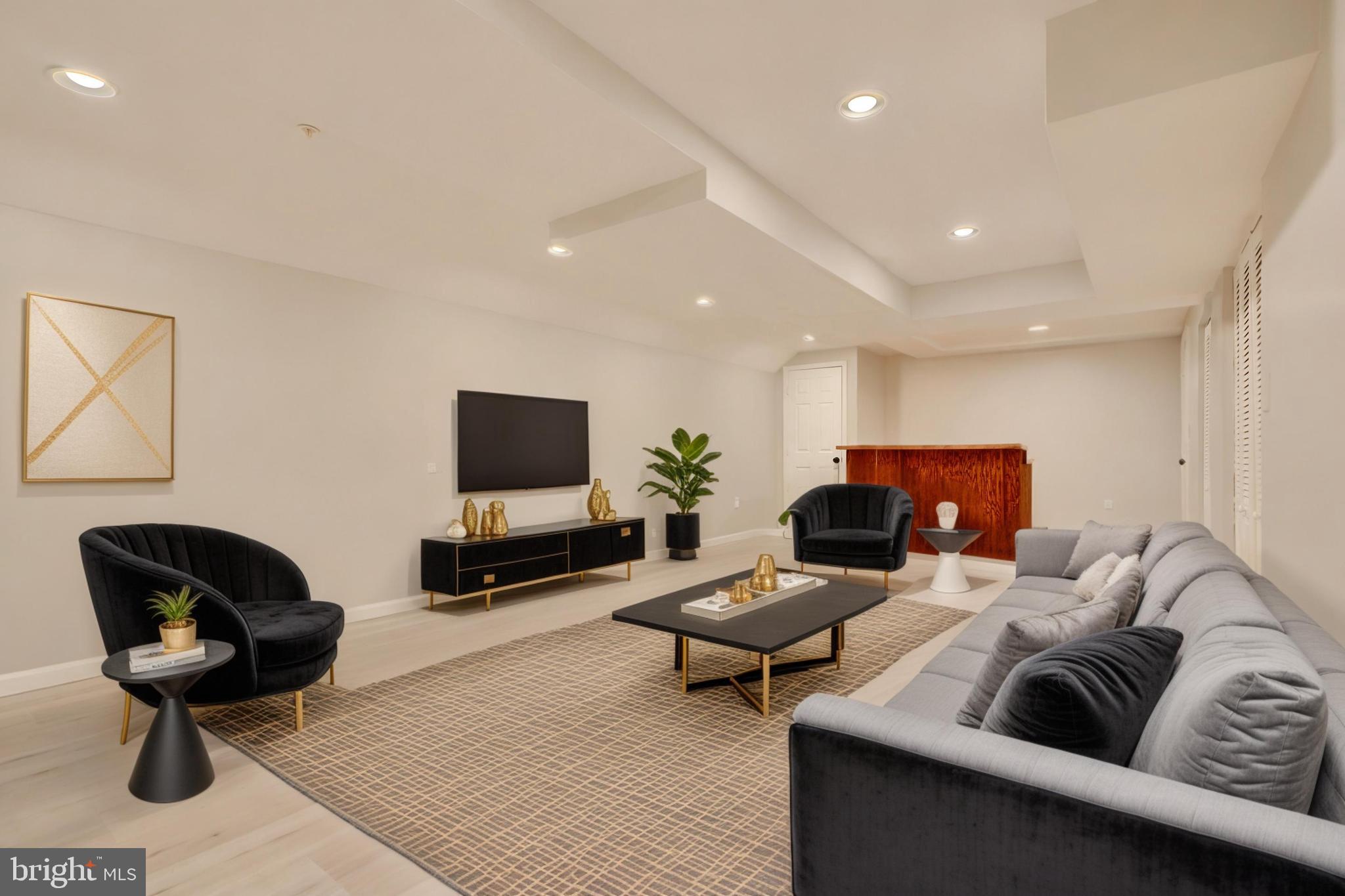 WASHINGTON HILL - Residential Lease