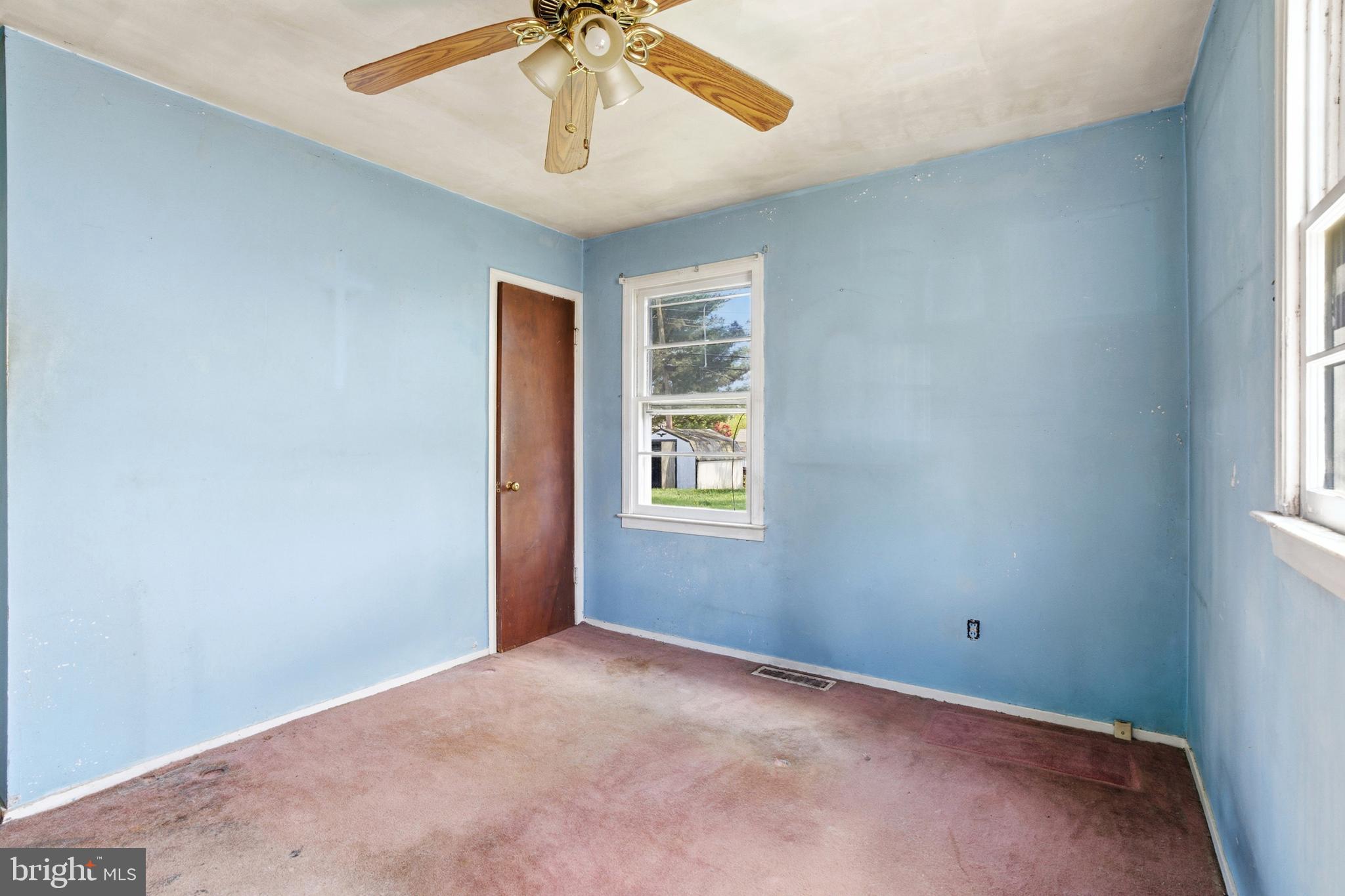 CROYDON ACRES - Residential