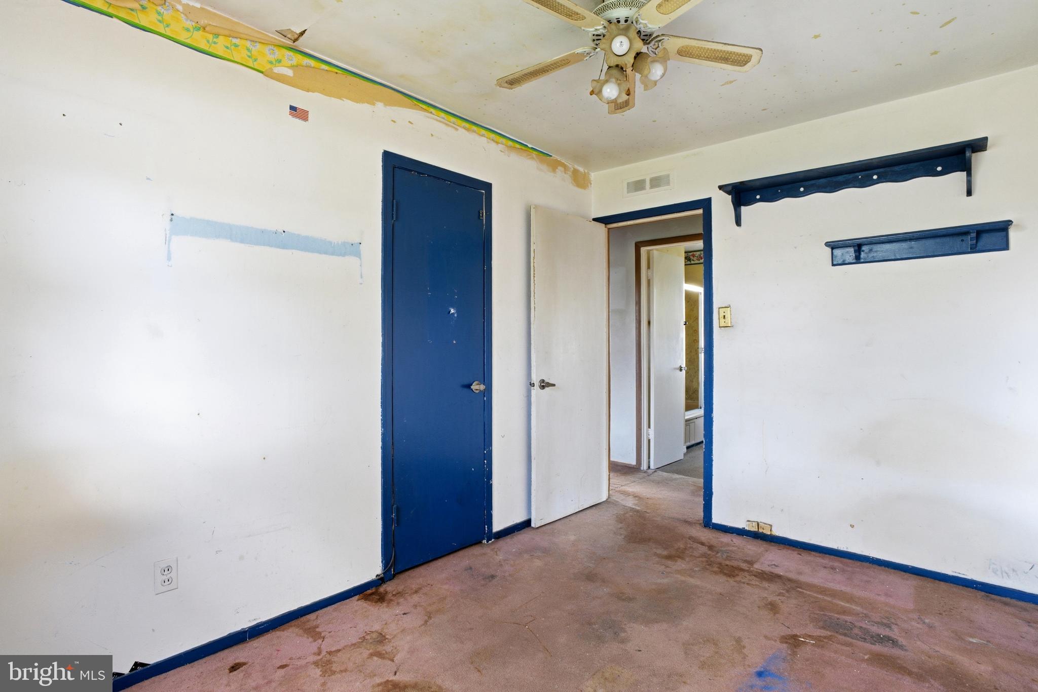 CROYDON ACRES - Residential