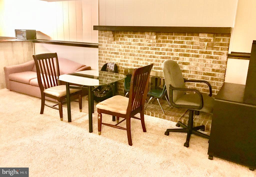 CHARLENE - Residential