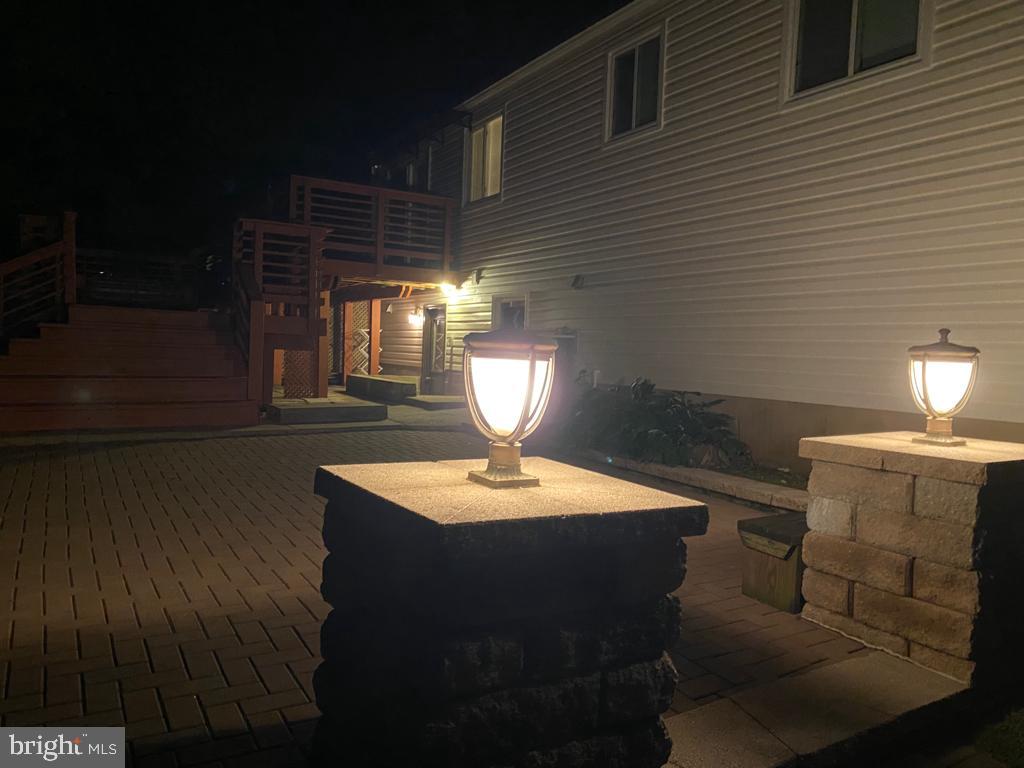 CHARLENE - Residential