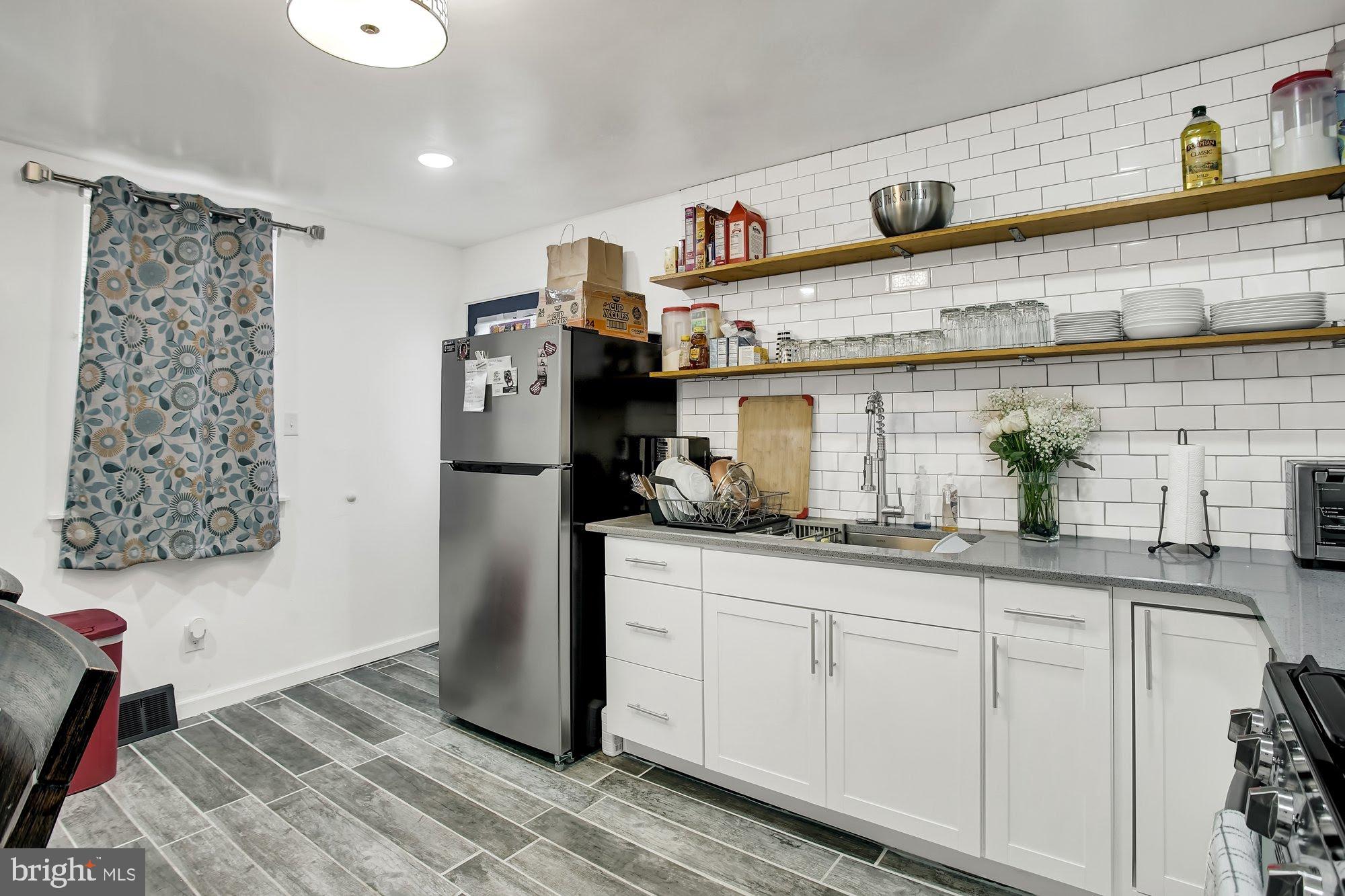 PHILADELPHIA - Residential