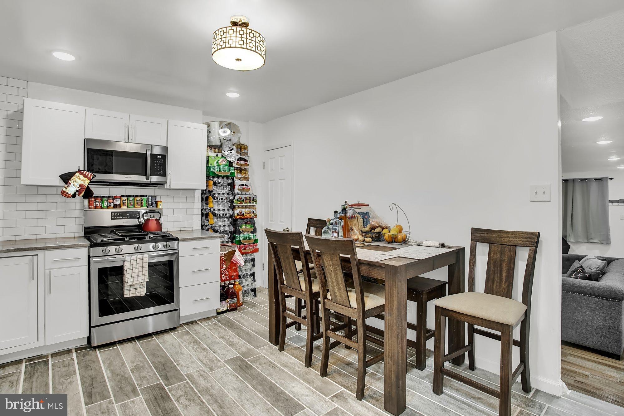 PHILADELPHIA - Residential