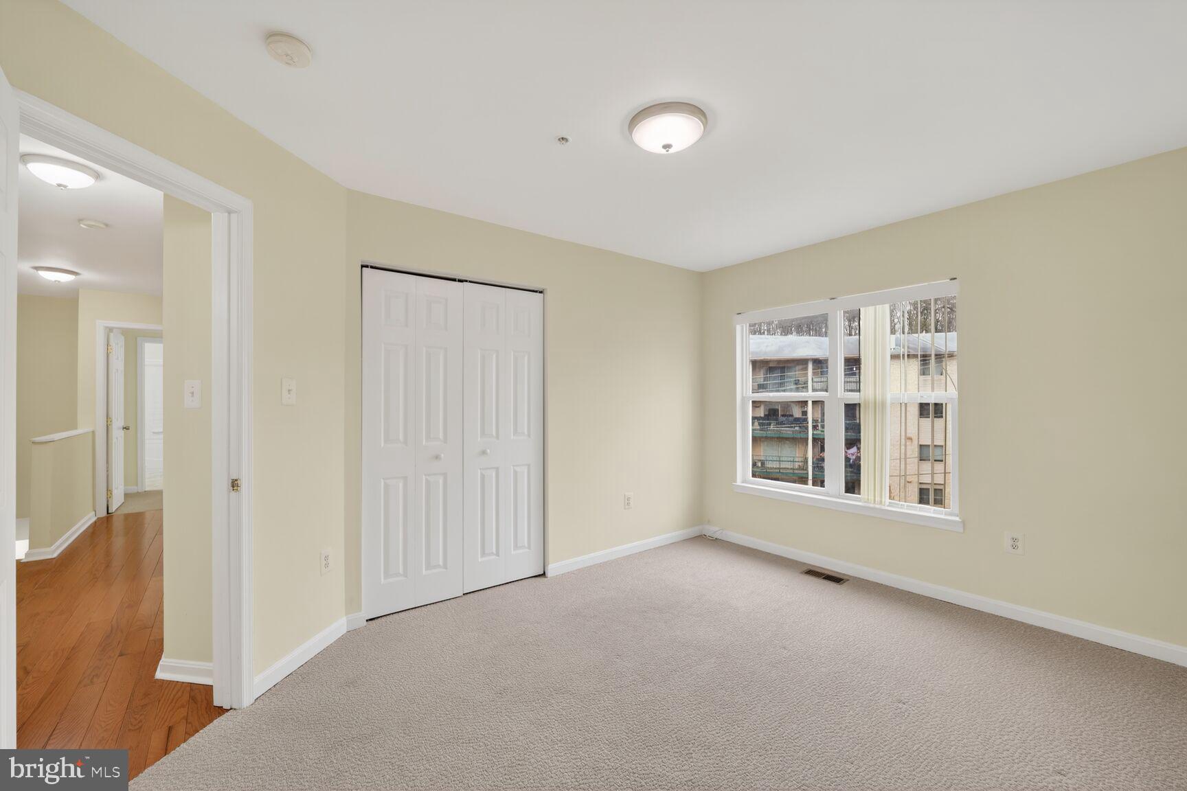 THE OAKS AT SIXTY FIFTH - Residential