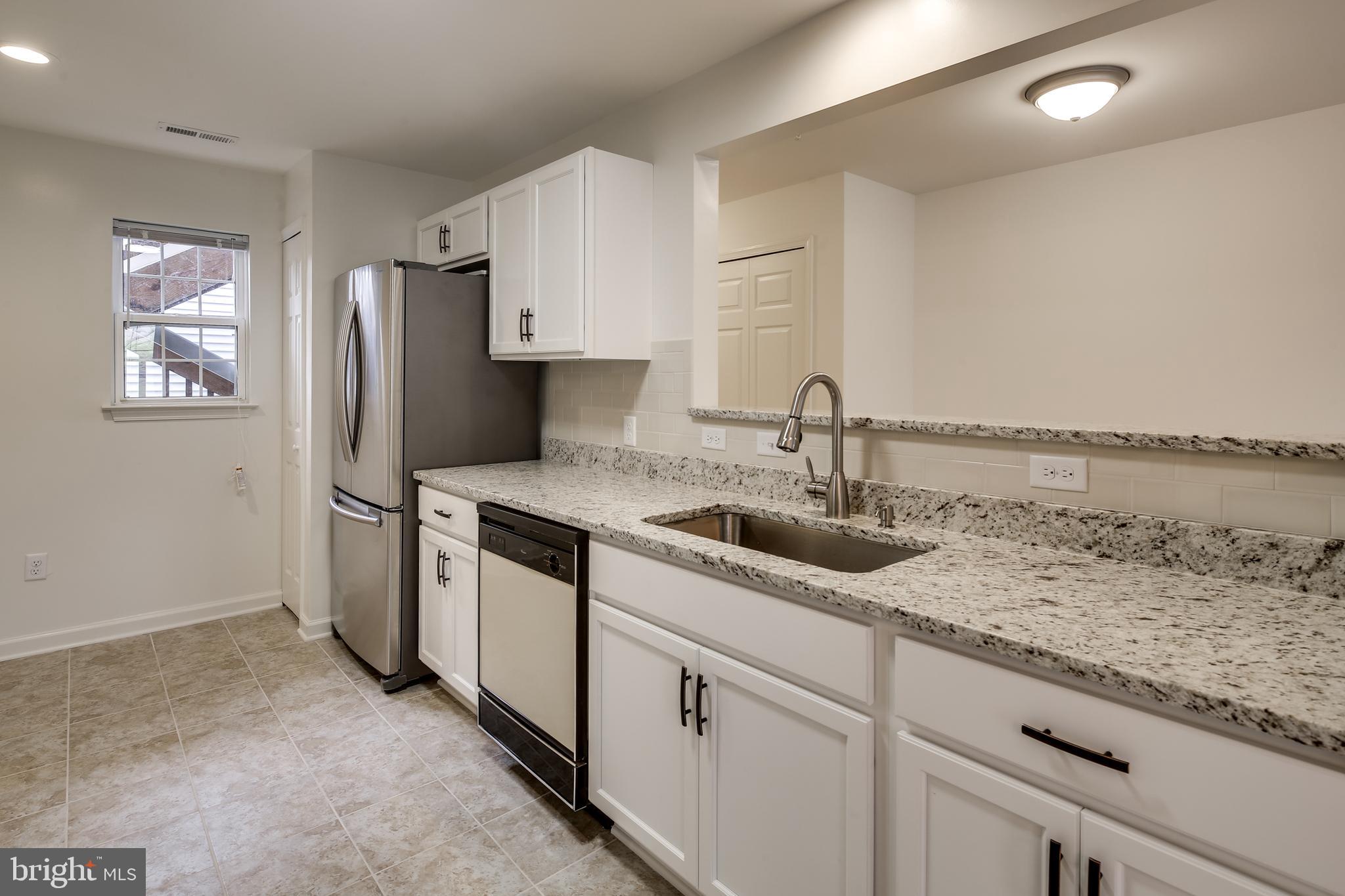 TOWN CENTER - Residential Lease