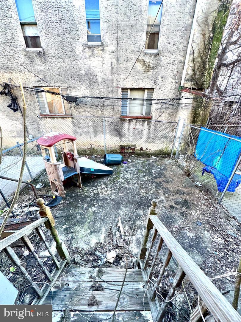 CARROLL PARK - Residential Income