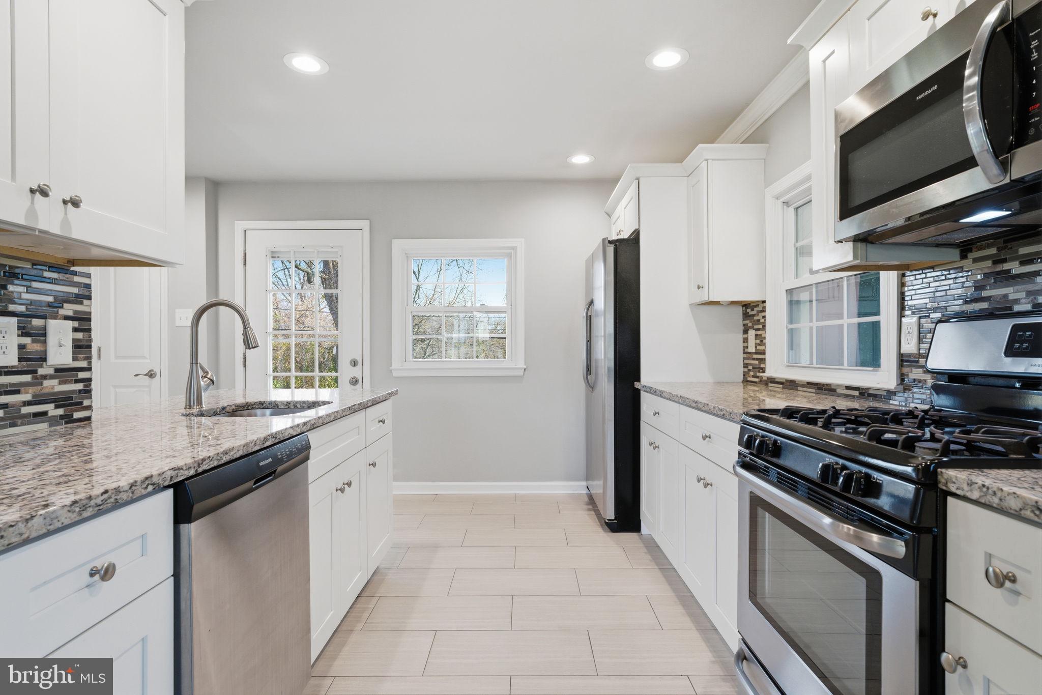 FAIRLESS HILLS - Residential