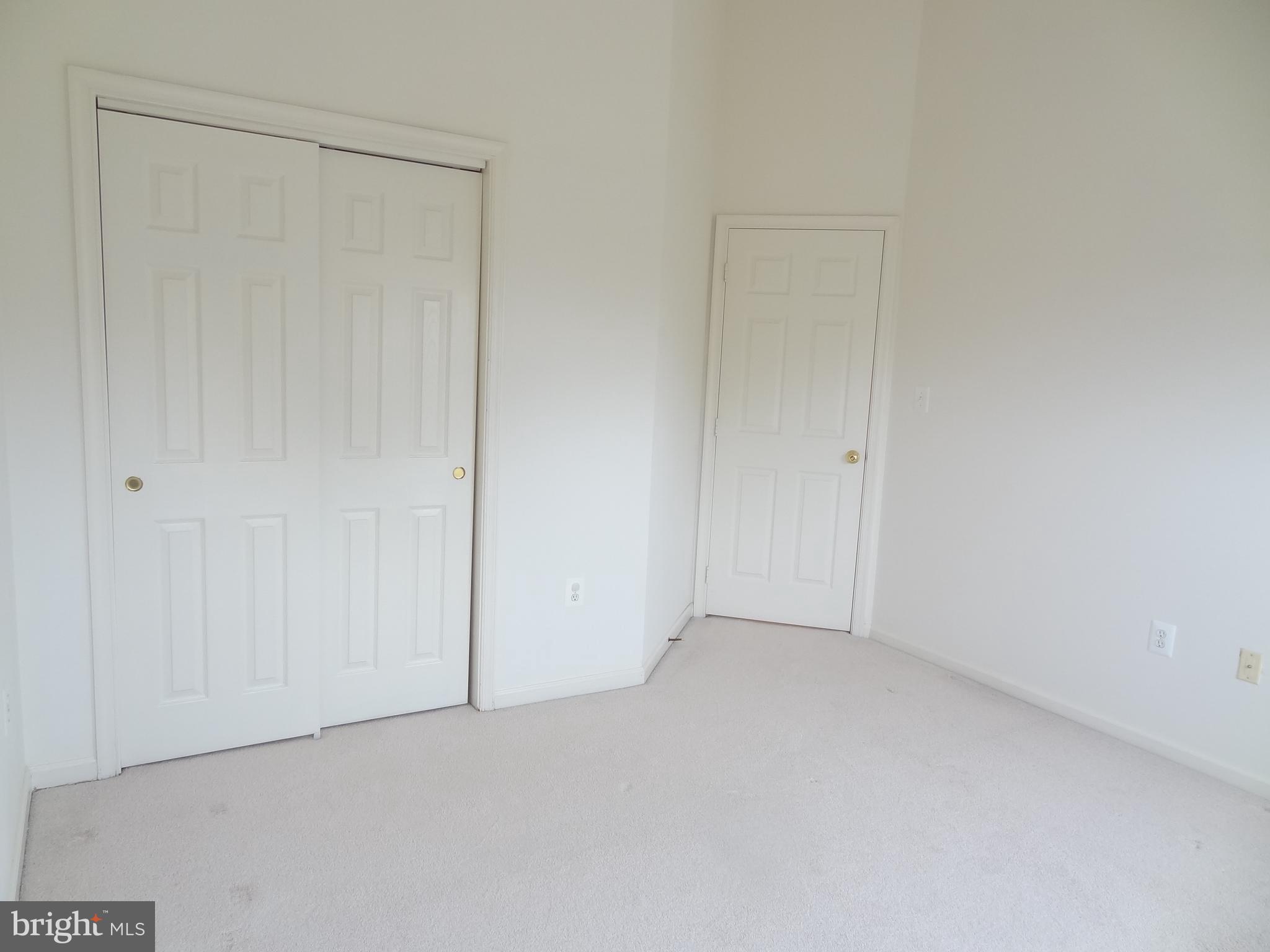 LAKES AT RED ROCK - Residential Lease