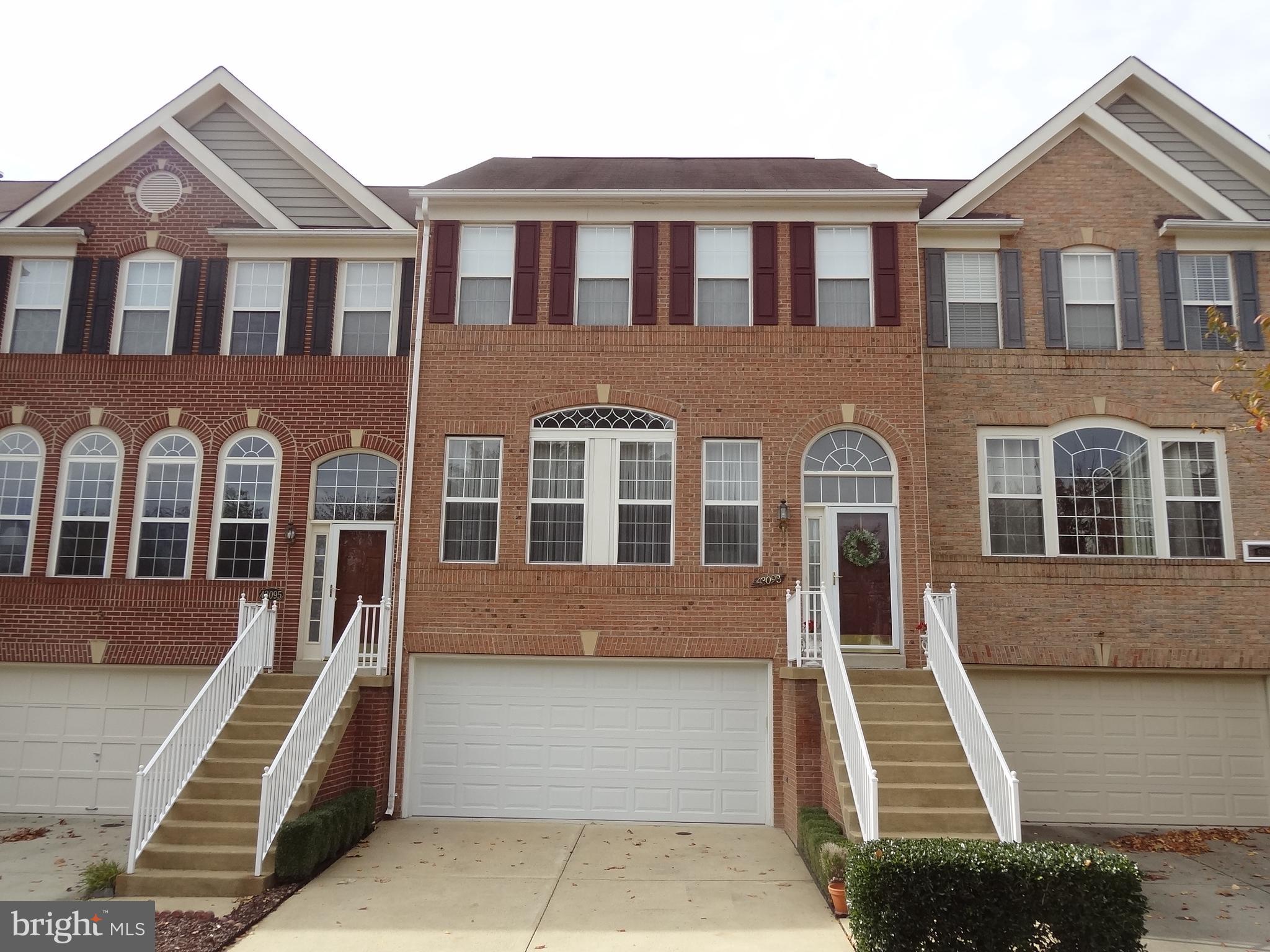 LAKES AT RED ROCK - Residential Lease