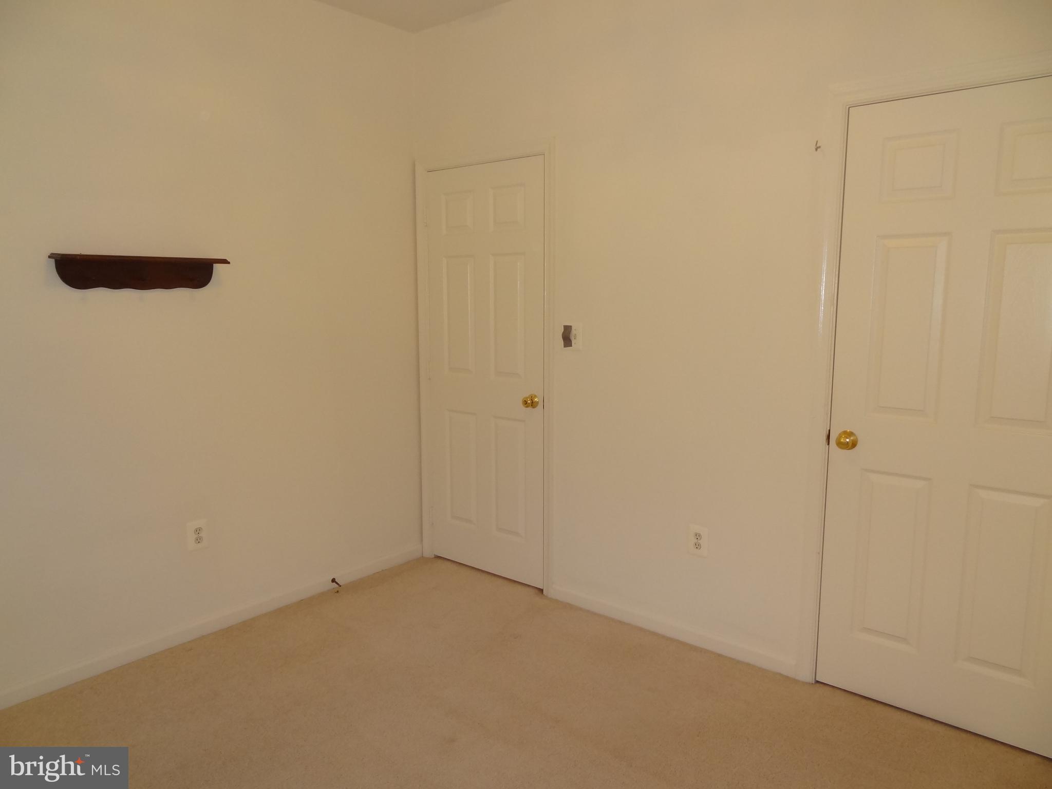 LAKES AT RED ROCK - Residential Lease