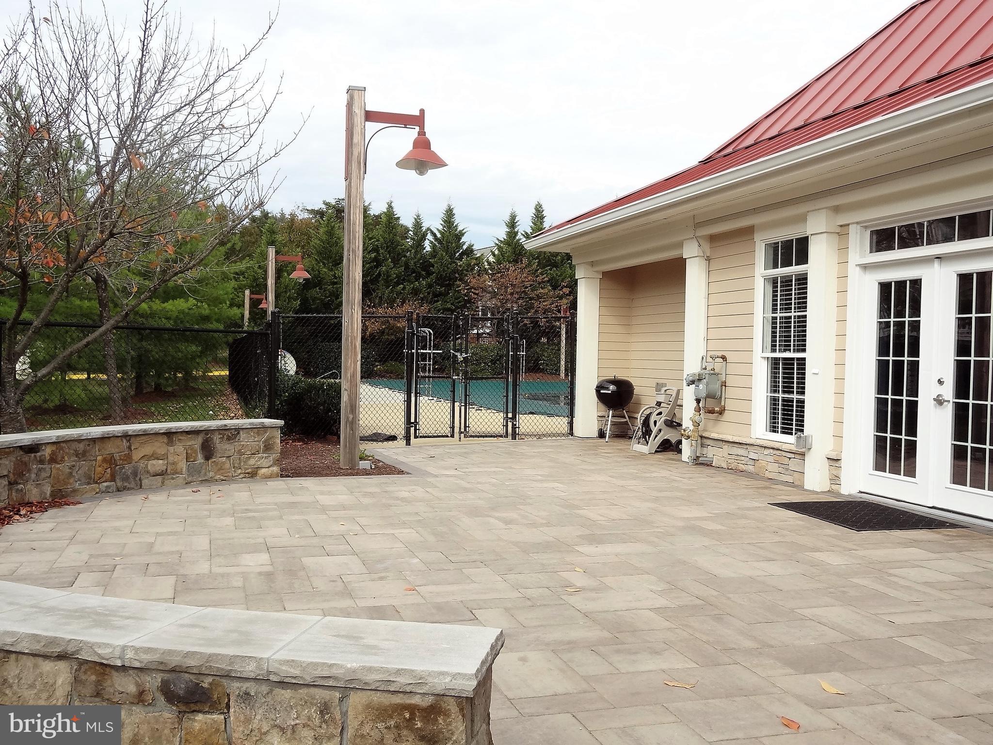 LAKES AT RED ROCK - Residential Lease