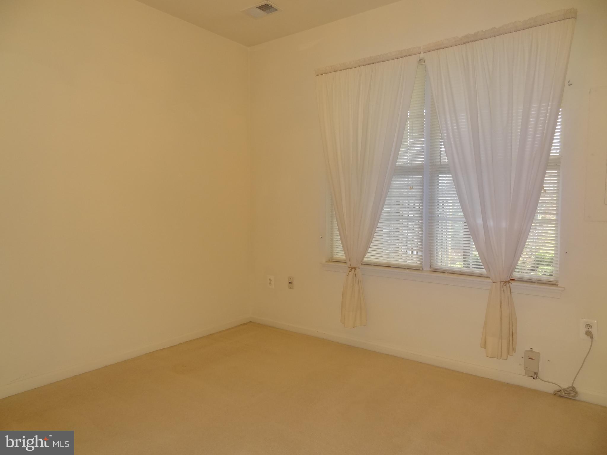 LAKES AT RED ROCK - Residential Lease