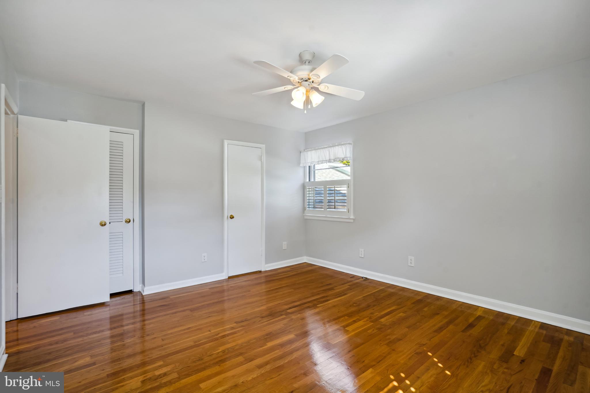 COLLINGWOOD ON THE POTOMAC - Residential