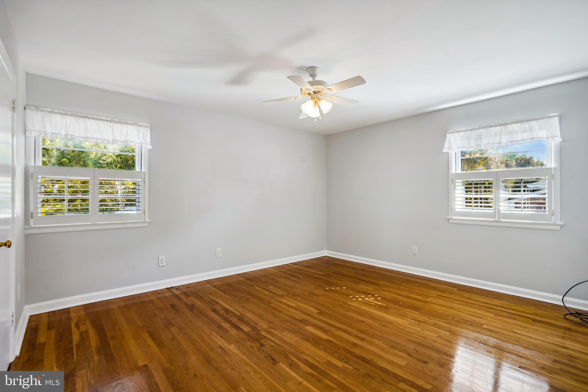 COLLINGWOOD ON THE POTOMAC - Residential