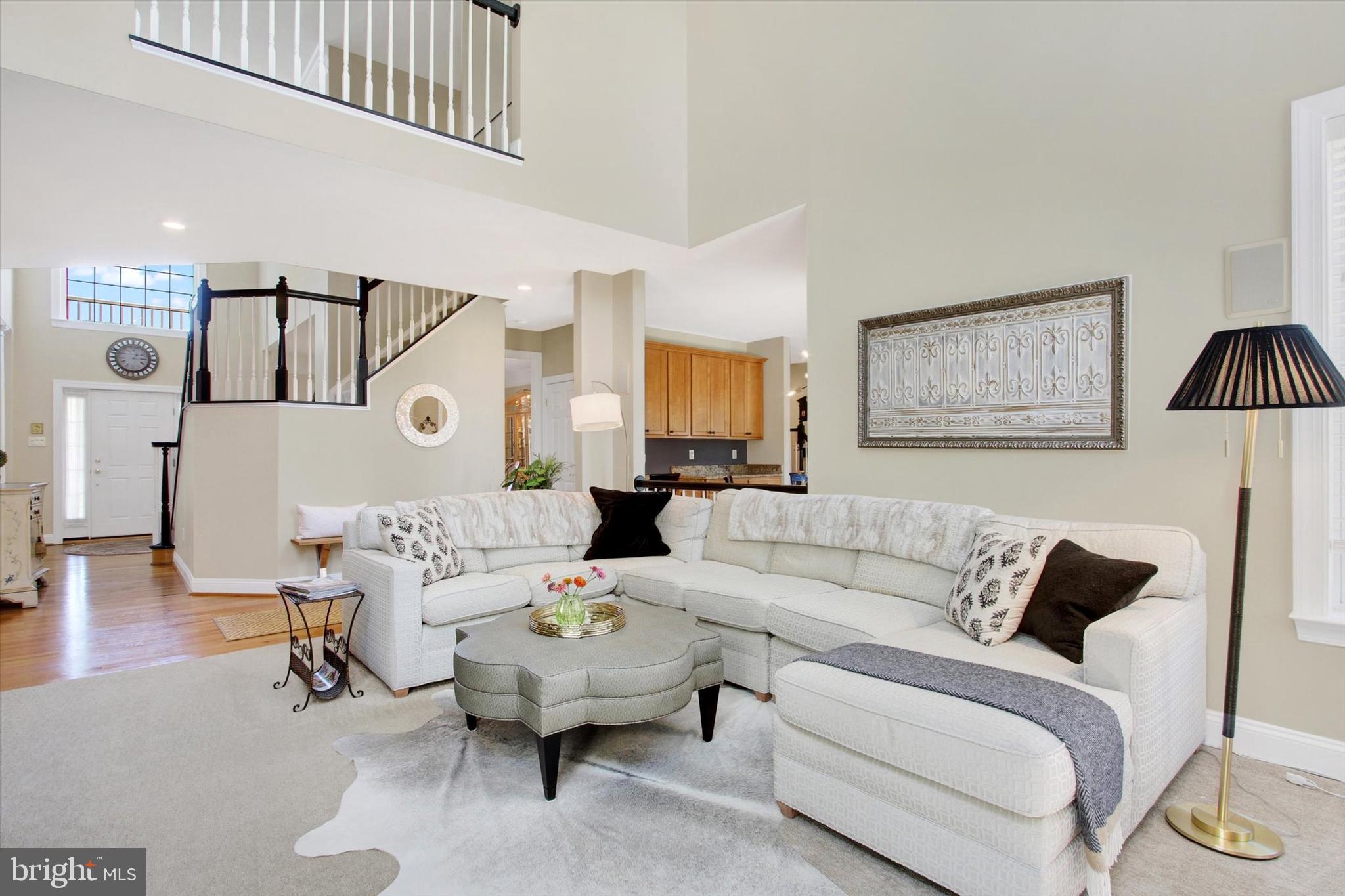 RIVER DOWNS - Residential