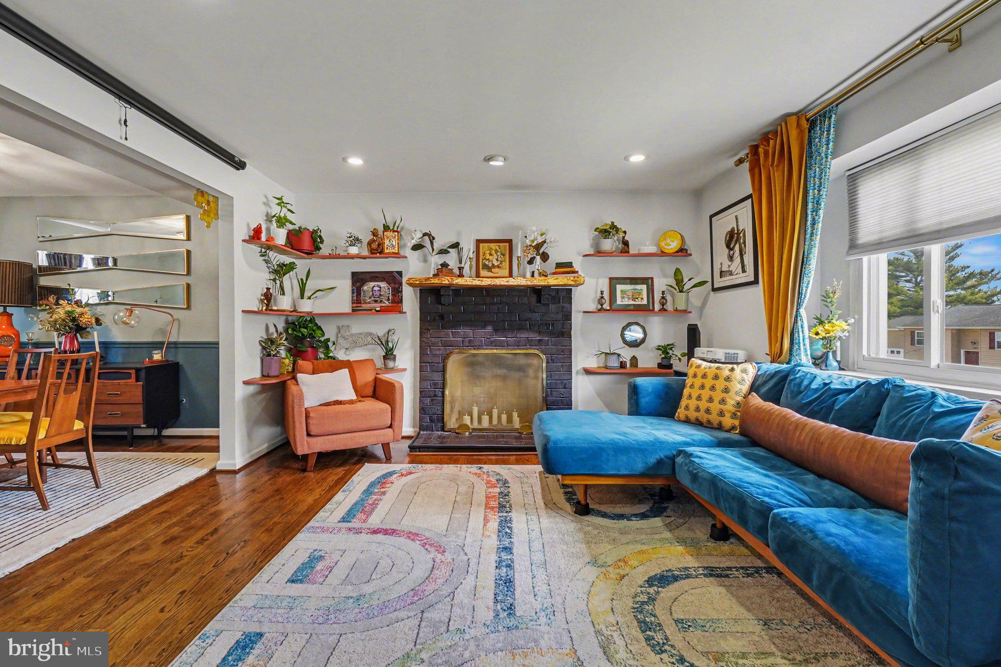 UPTON VILLAGE NORTH - Residential