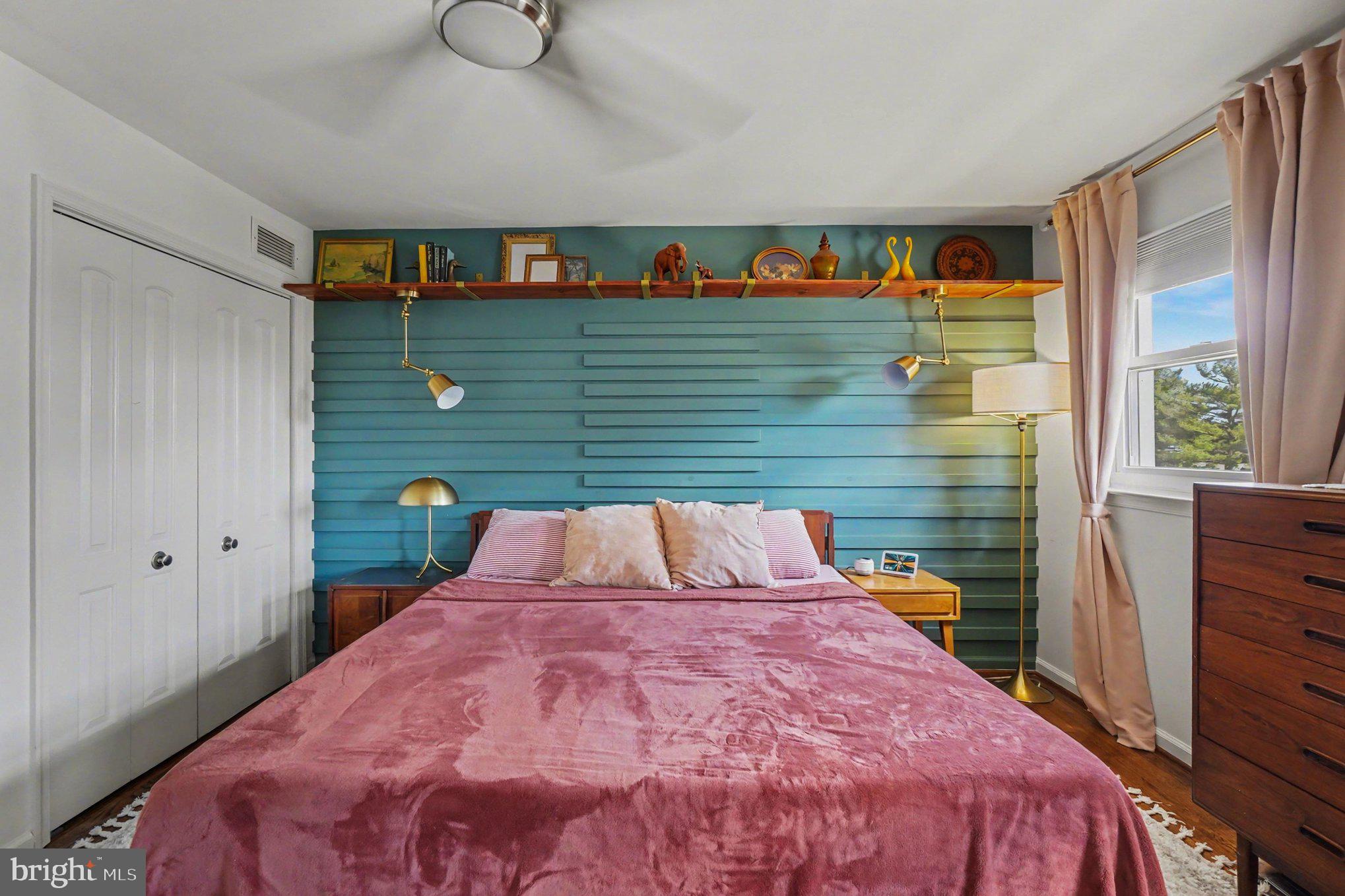 UPTON VILLAGE NORTH - Residential