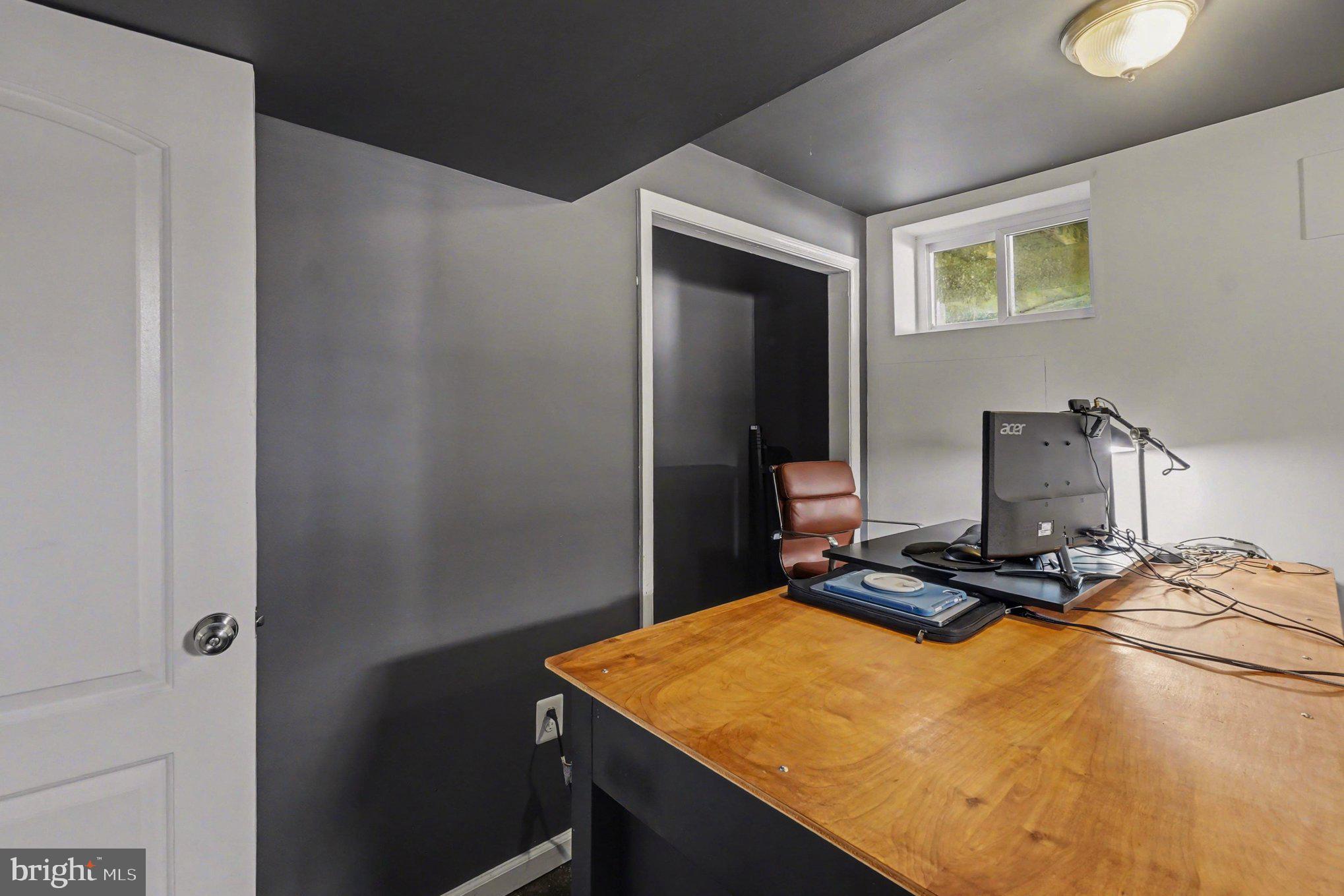 UPTON VILLAGE NORTH - Residential