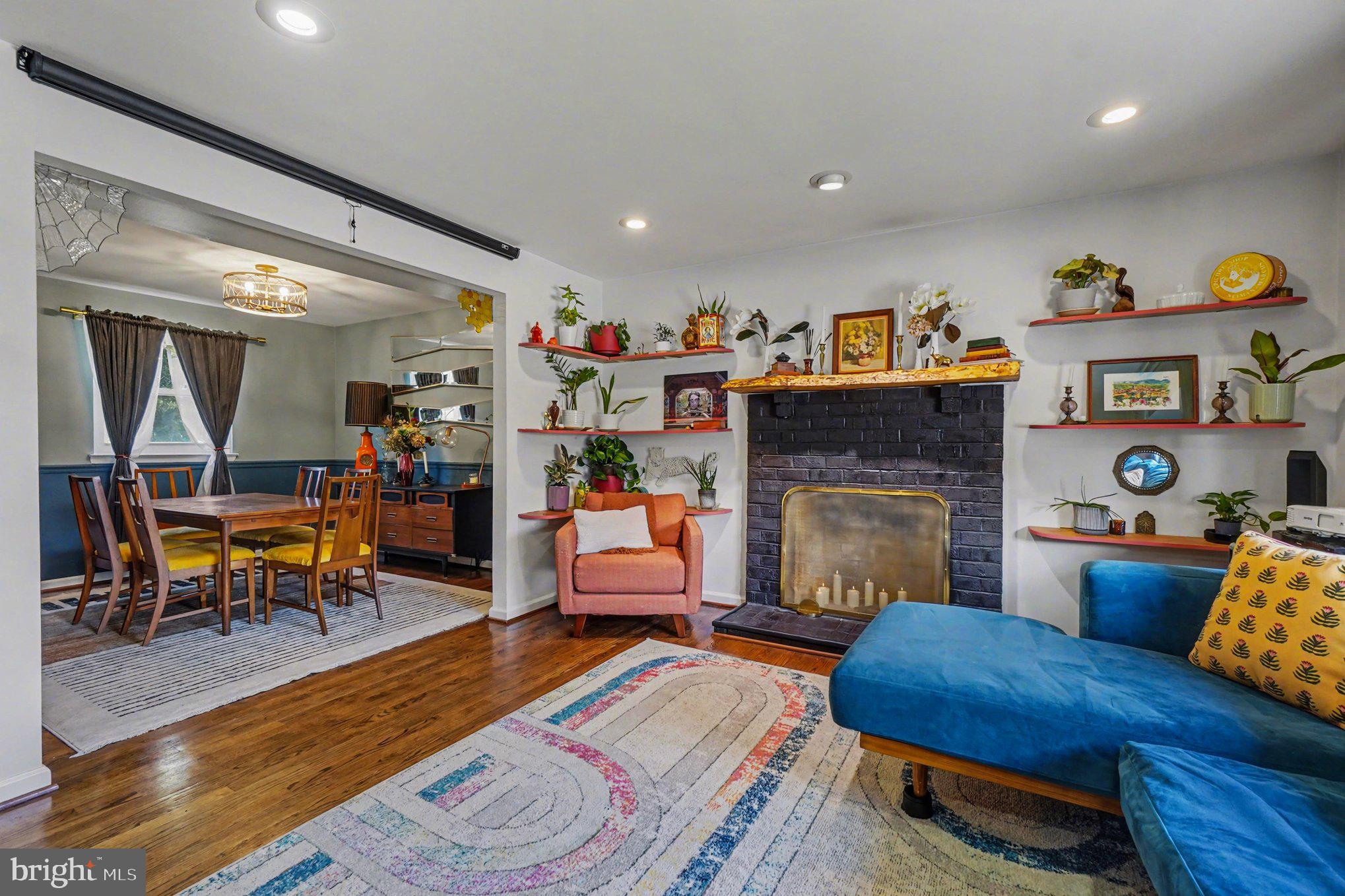 UPTON VILLAGE NORTH - Residential