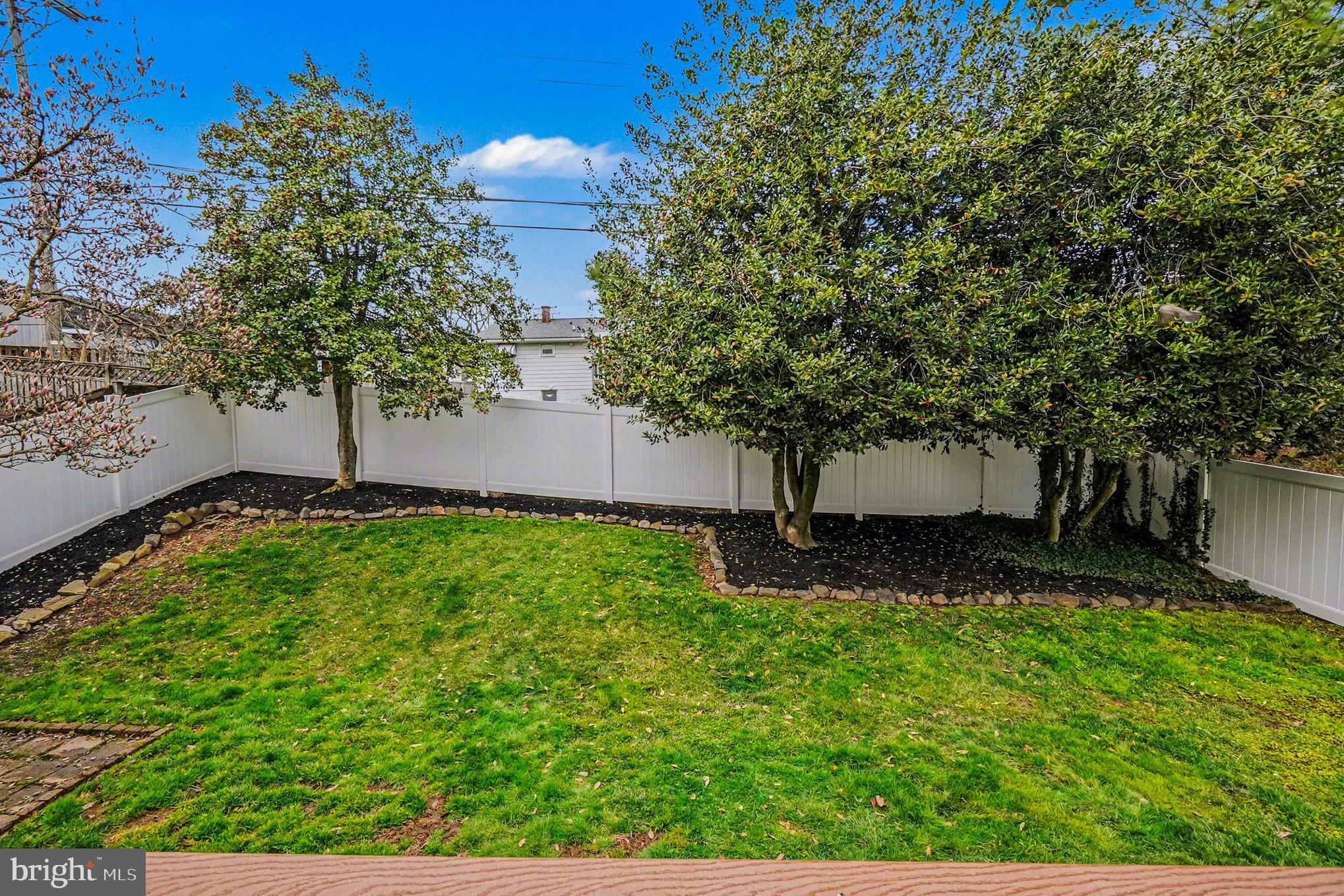 UPTON VILLAGE NORTH - Residential