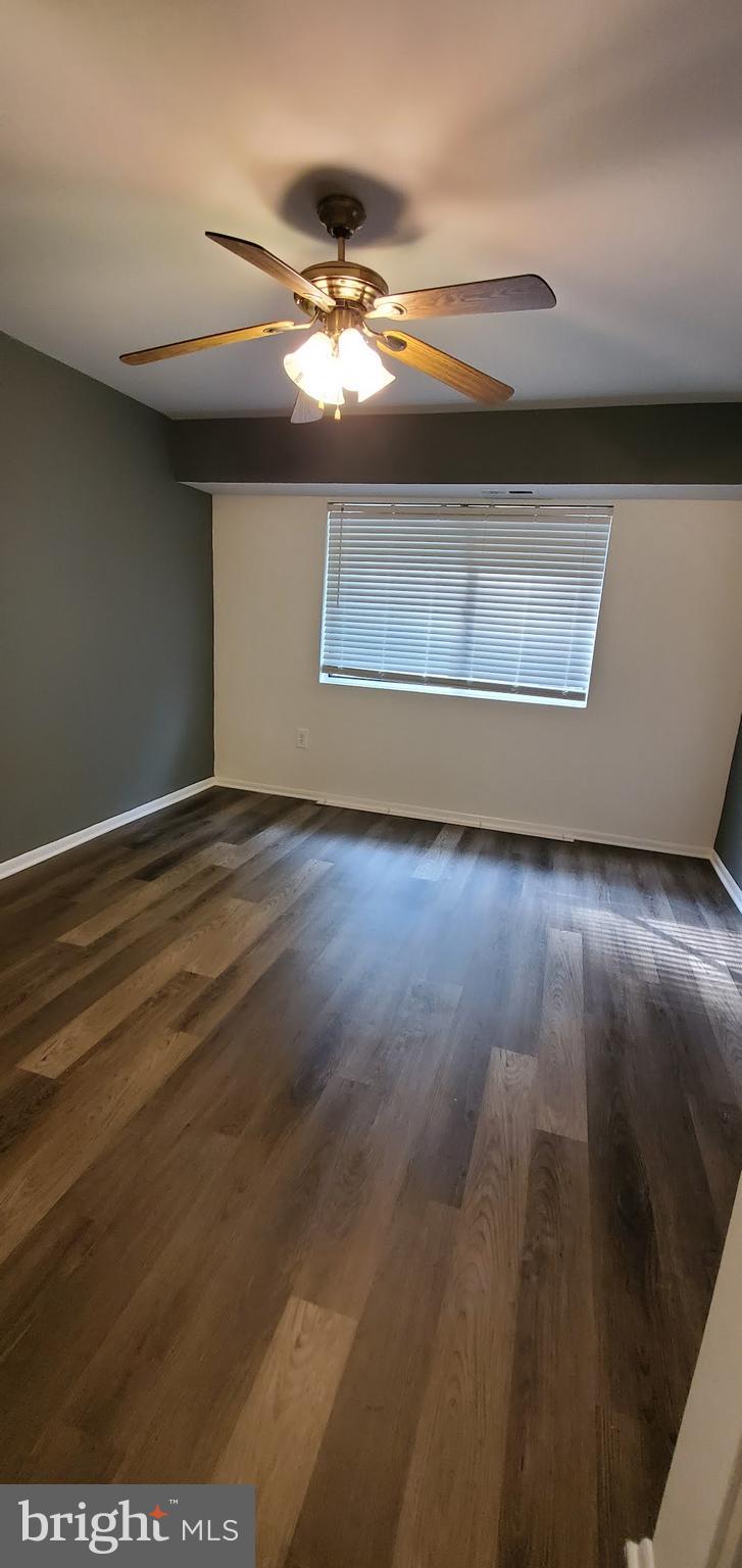 THE MEADOWS - Residential Lease