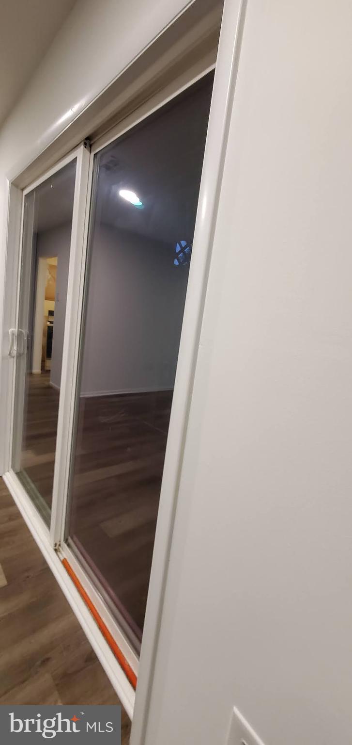 THE MEADOWS - Residential Lease