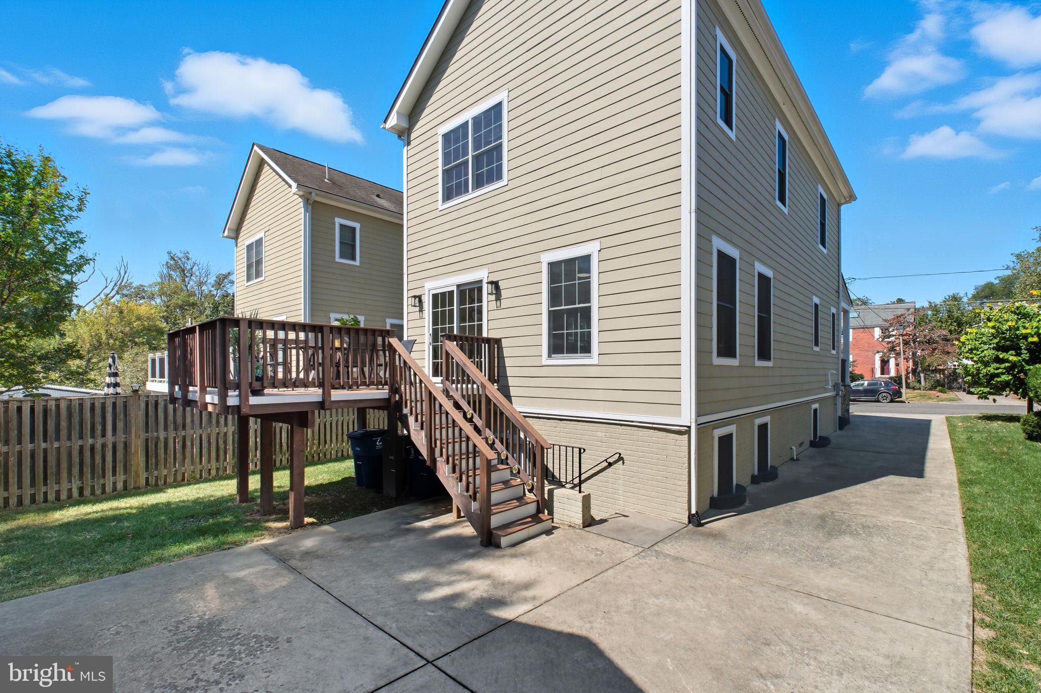 BON AIR - Residential