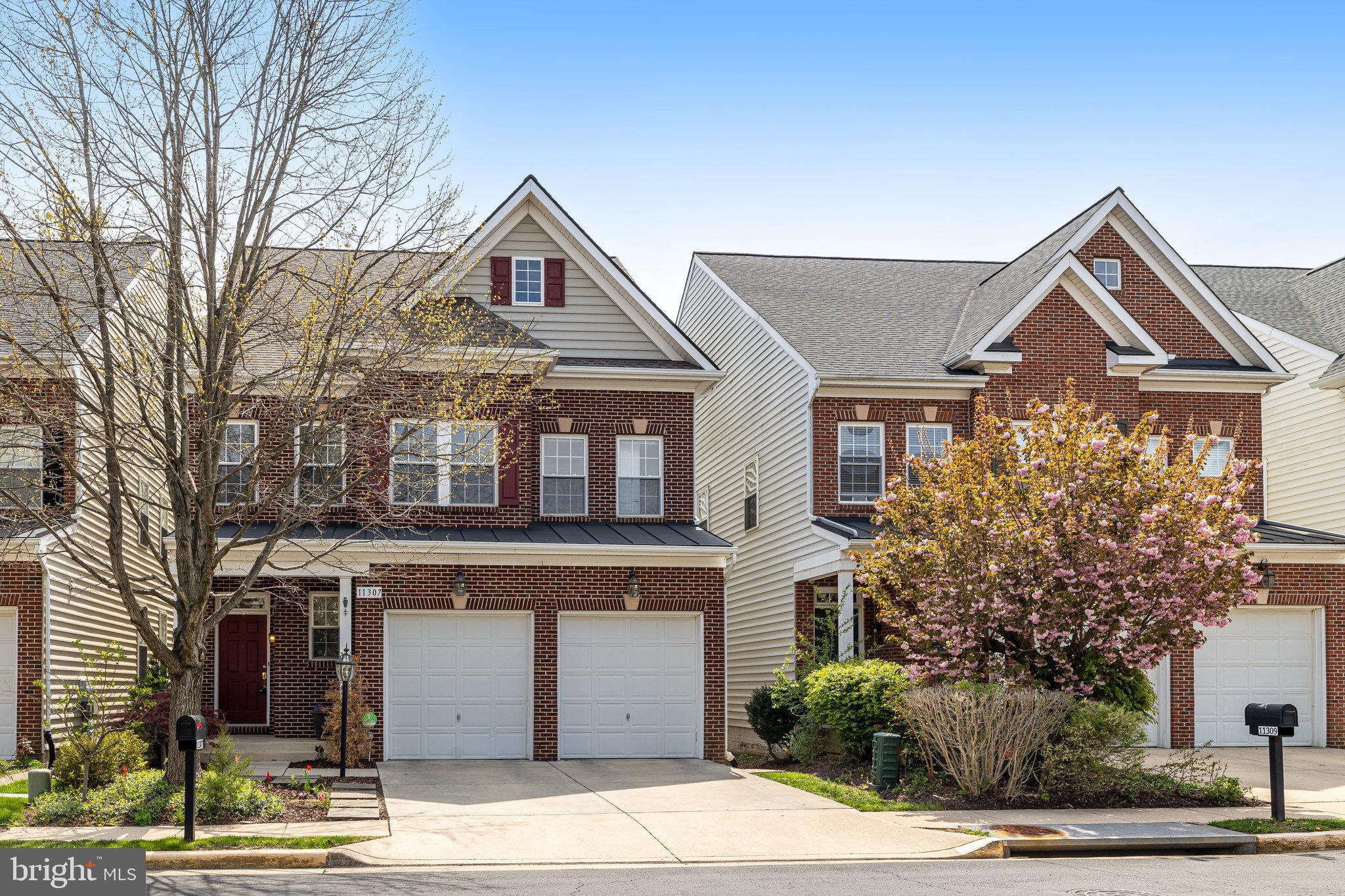 CLOISTERS OF FAIRFAX - Residential