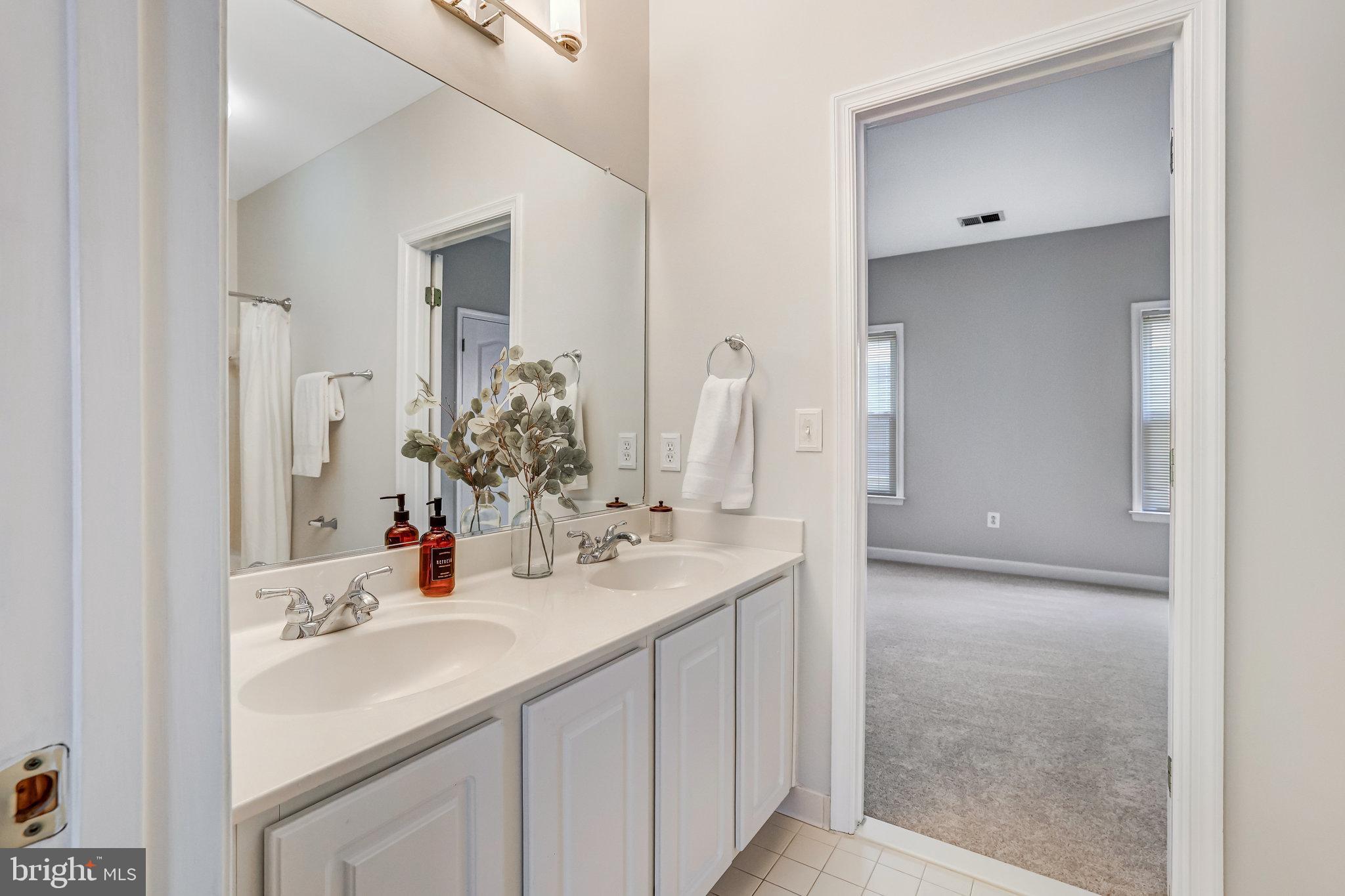 CLOISTERS OF FAIRFAX - Residential