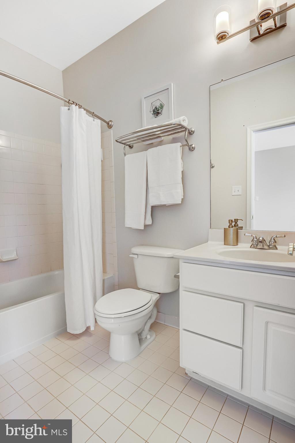 CLOISTERS OF FAIRFAX - Residential