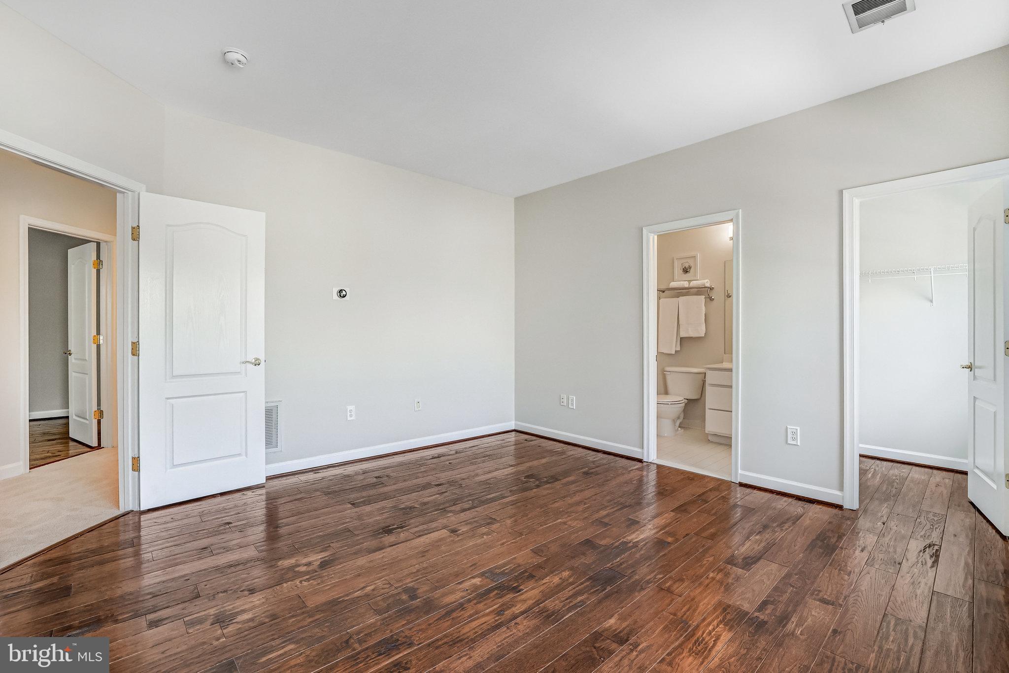 CLOISTERS OF FAIRFAX - Residential