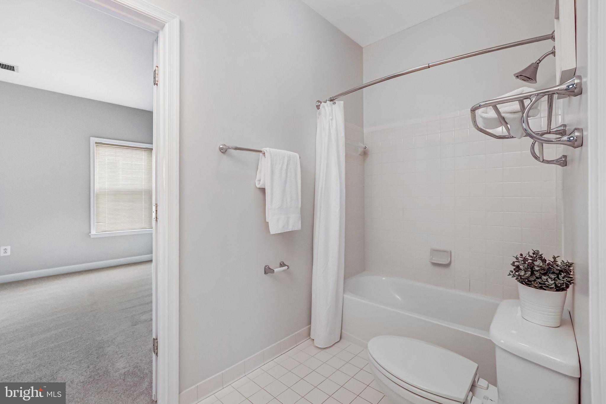 CLOISTERS OF FAIRFAX - Residential